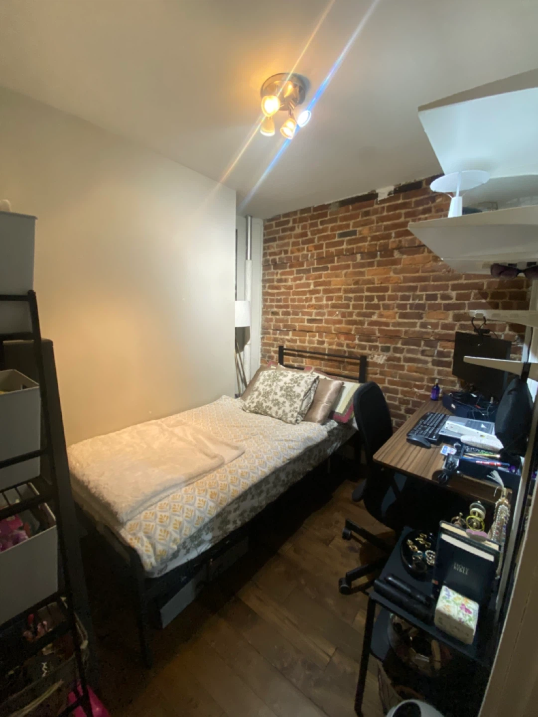 Clean and Cozy South Harlem Room for Rent