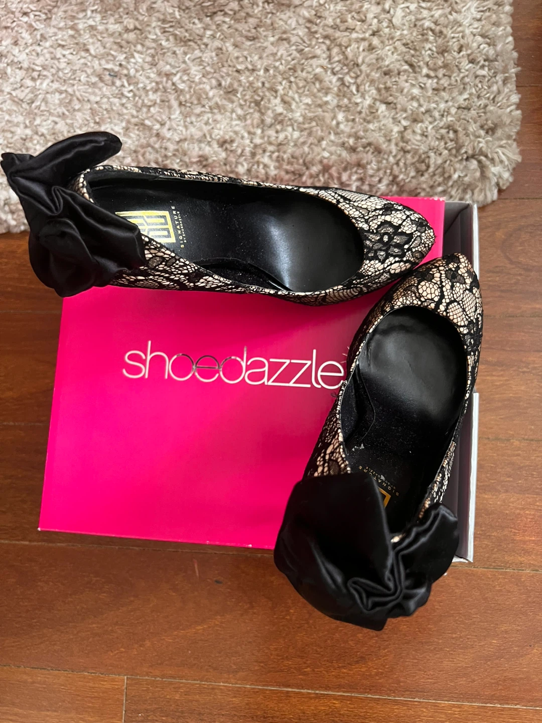 ShoeDazzle Black Lace Bow Heels - photo 2