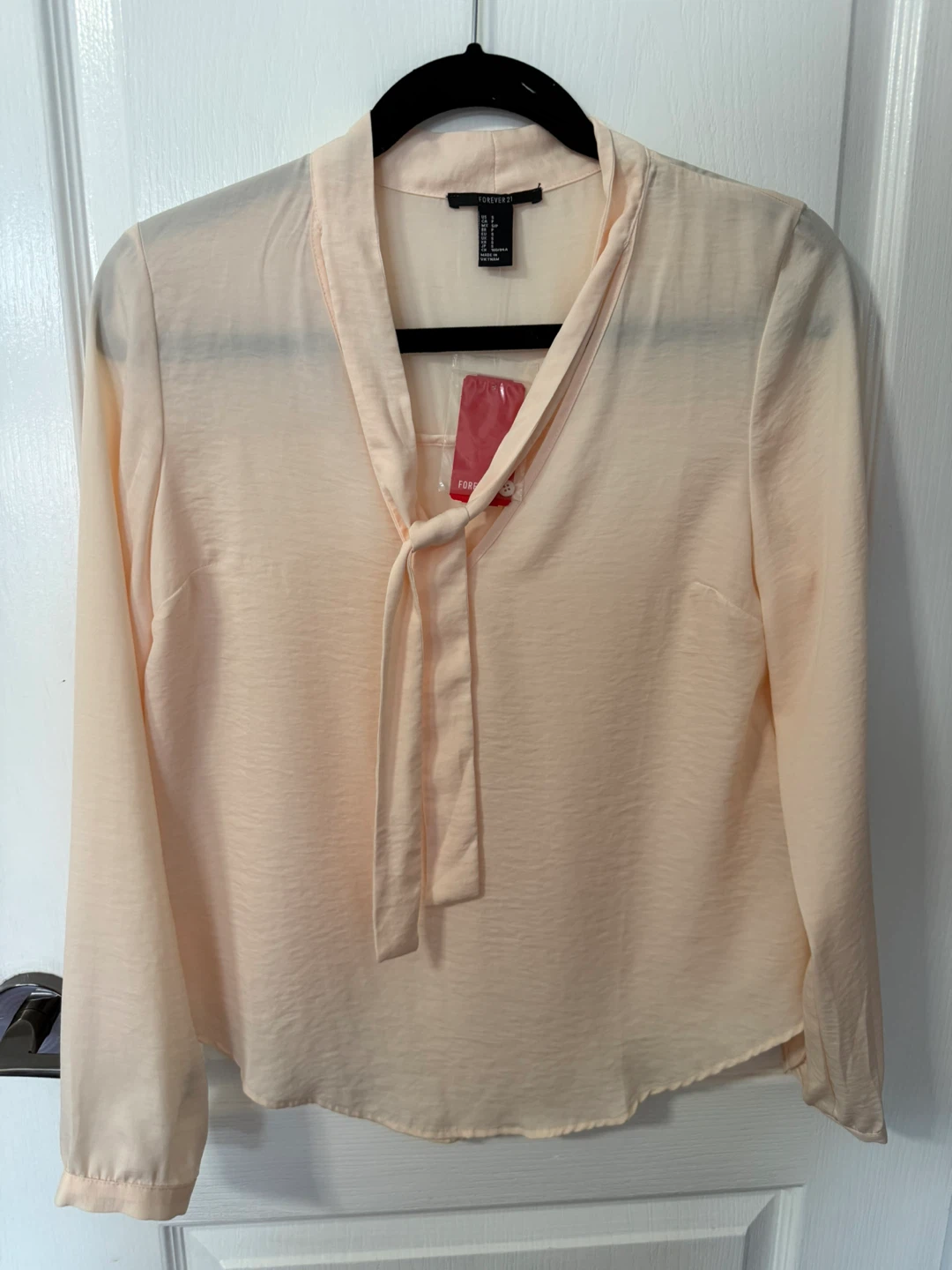 BNWT Peach Bow Blouse - Size S