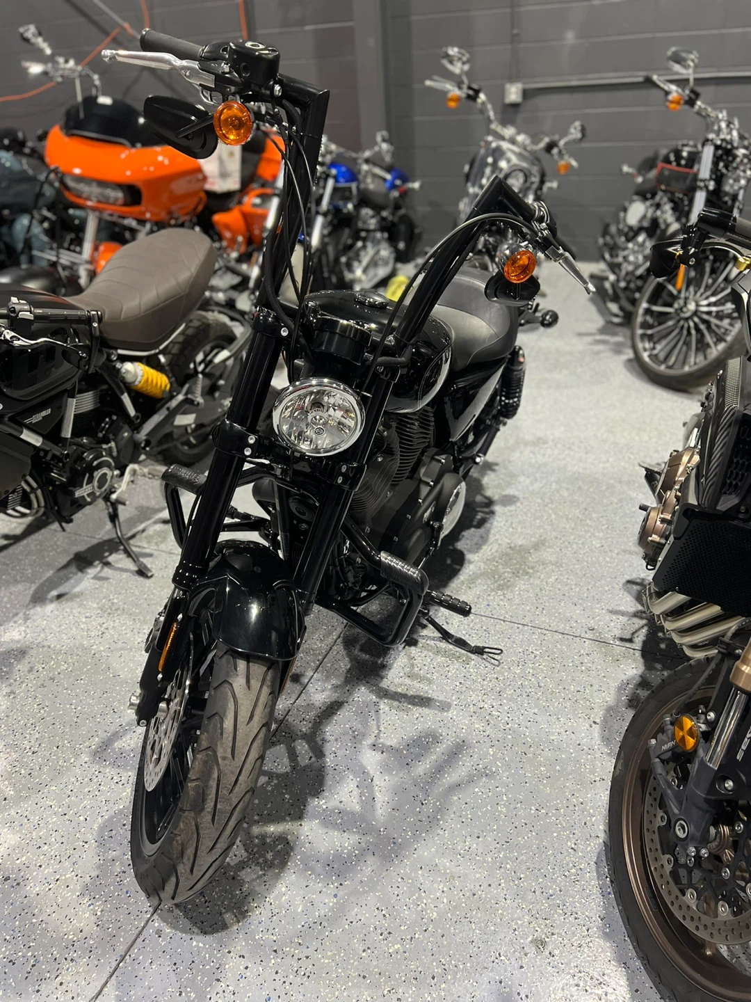 2020 Harley-Davidson Roadster - photo 4