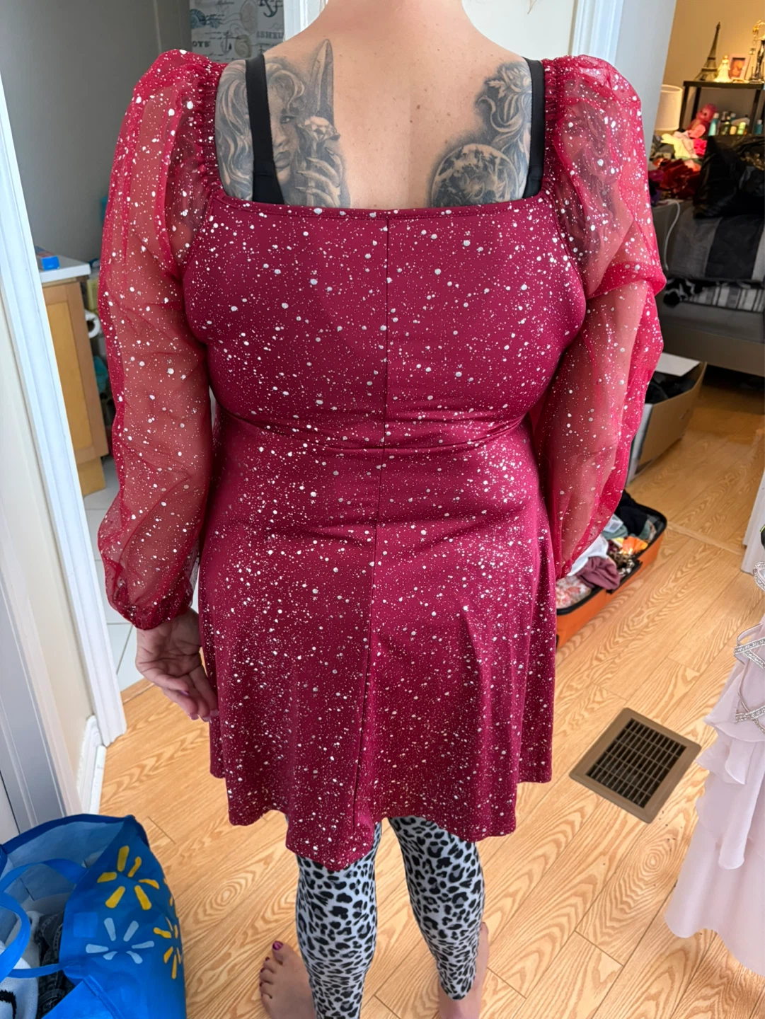 Red long sleeve sparkly party dress - photo 2