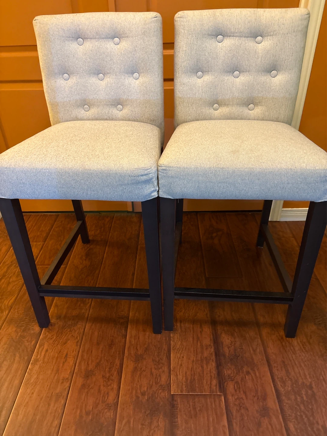 Set of 2 Tufted Bar Stools - photo 4
