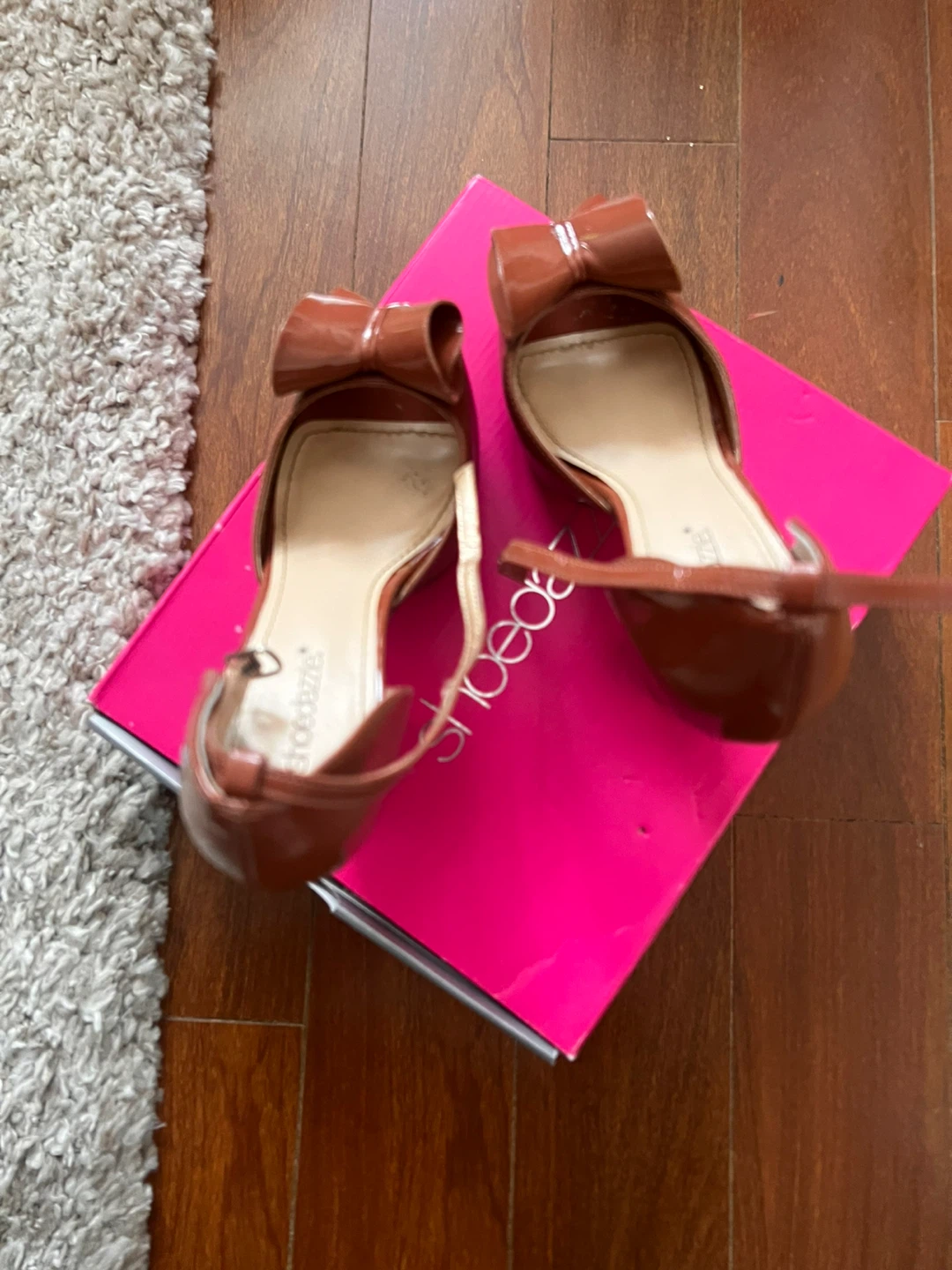Shoedazzle Brown Patent Bow Heels