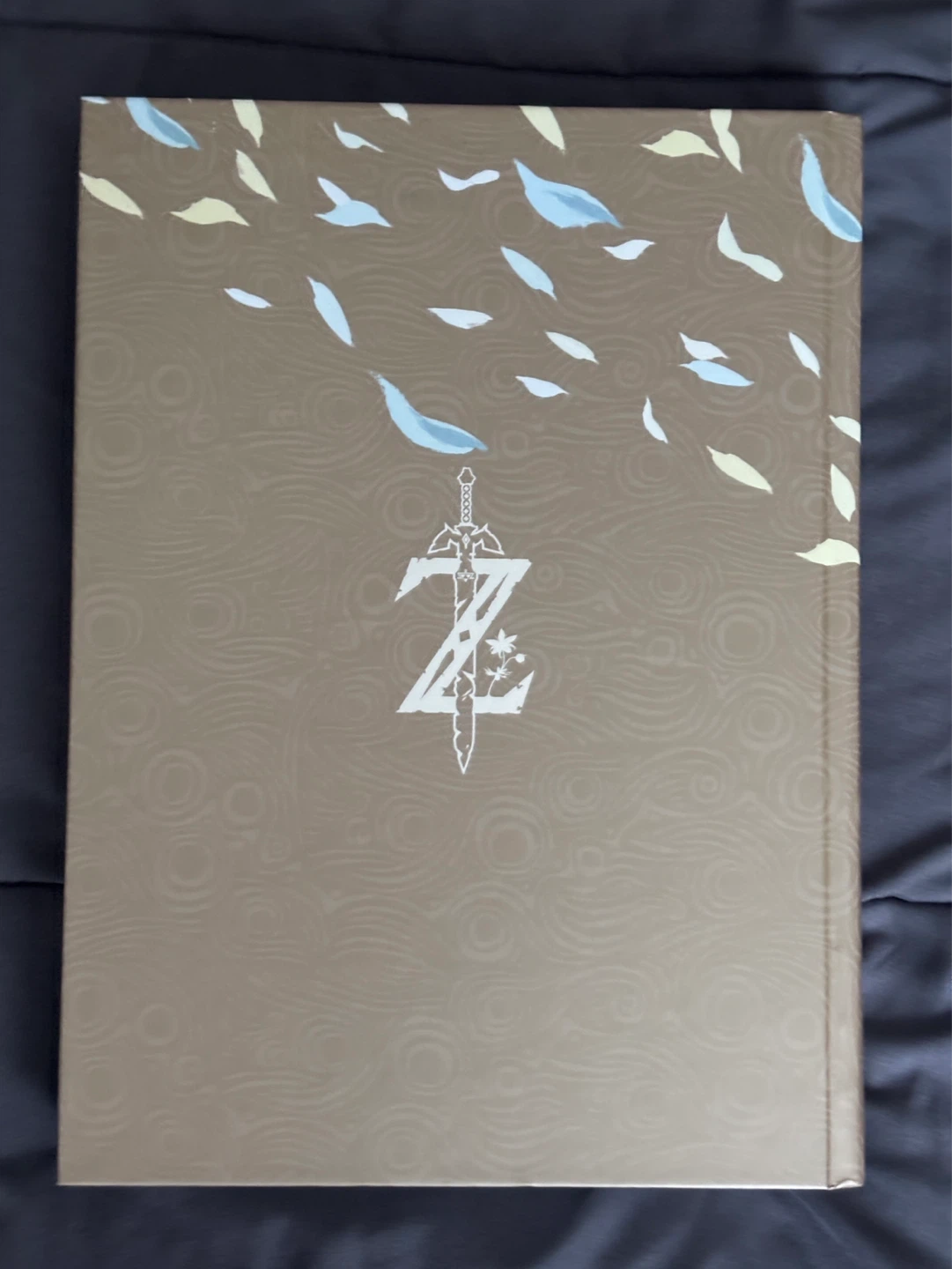 The Legend of Zelda BOTW Official Guide - photo 2