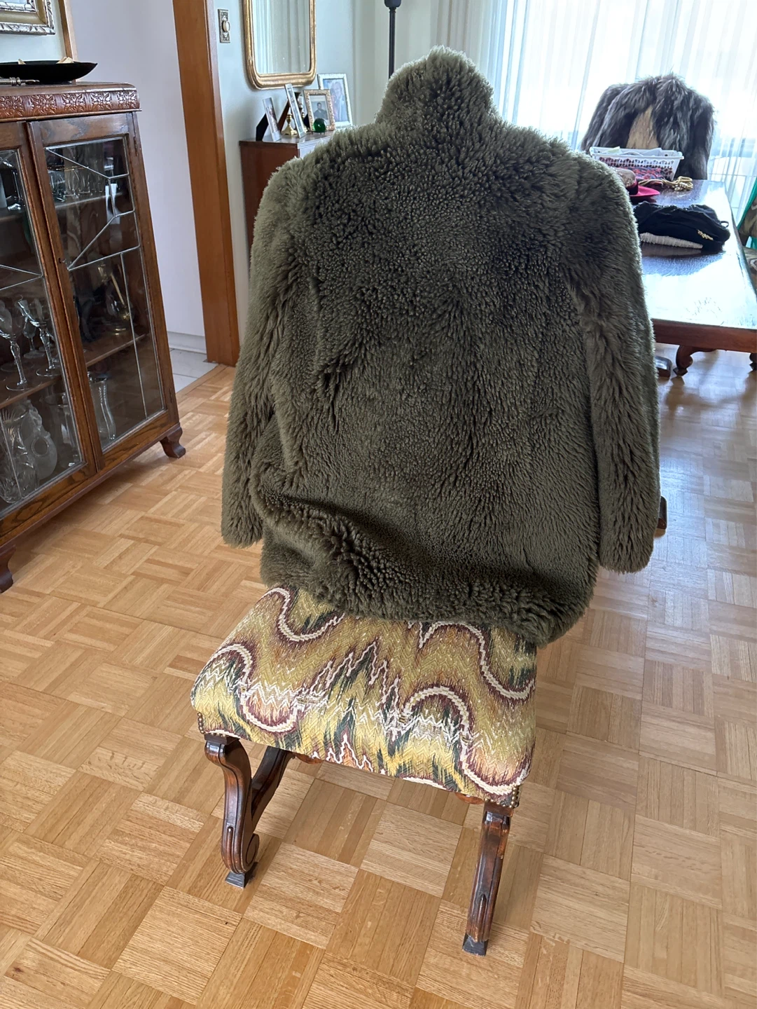 Olive Green real lamb skin long jacket - photo 2