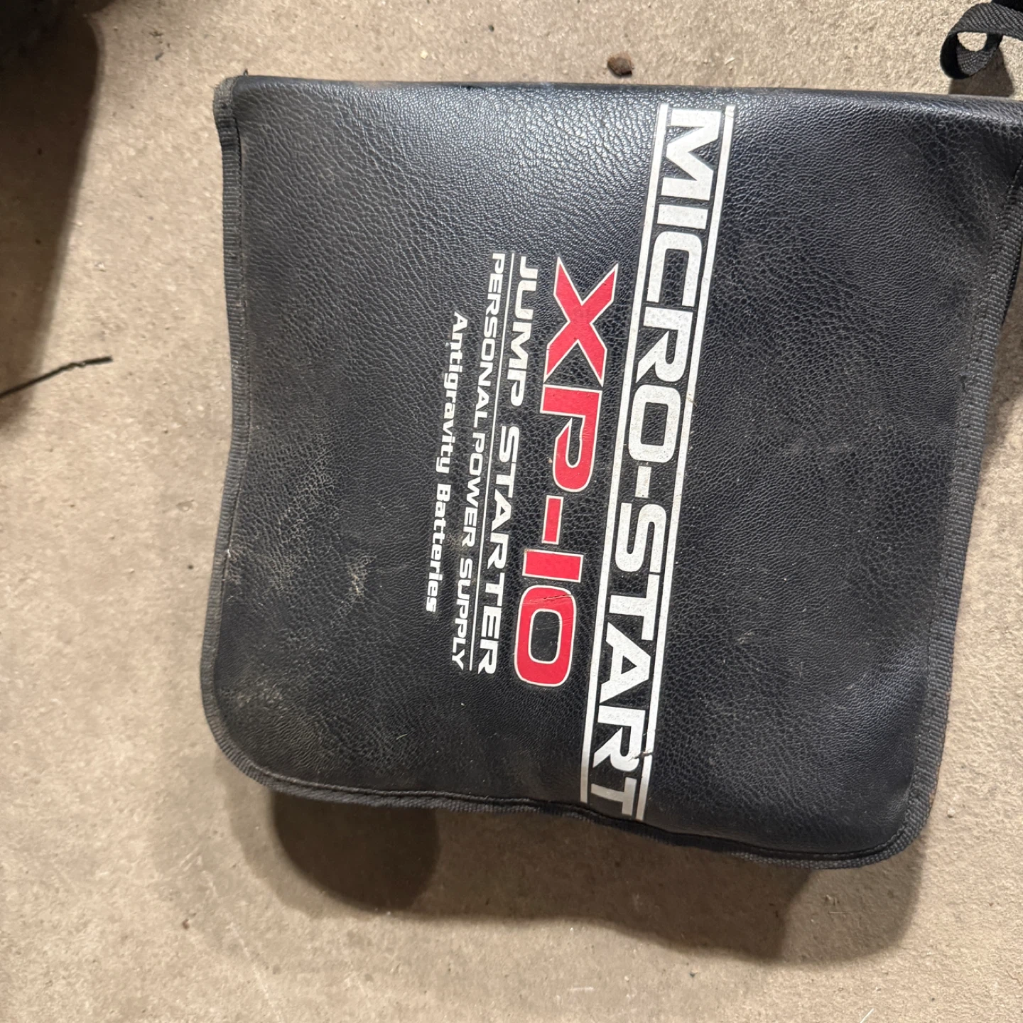 Micro-Start XP-10 Jump Starter Personal Power Supply - photo 3