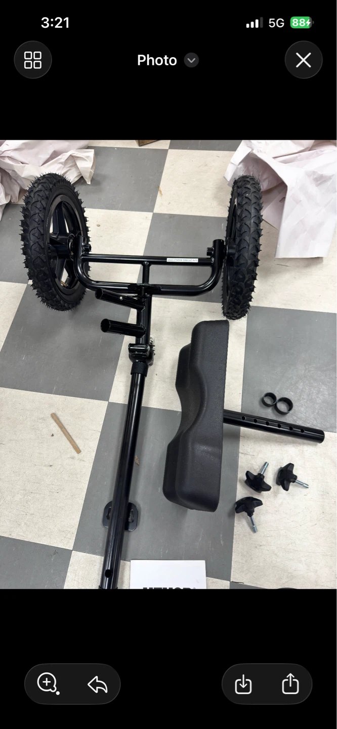 Knee scooter