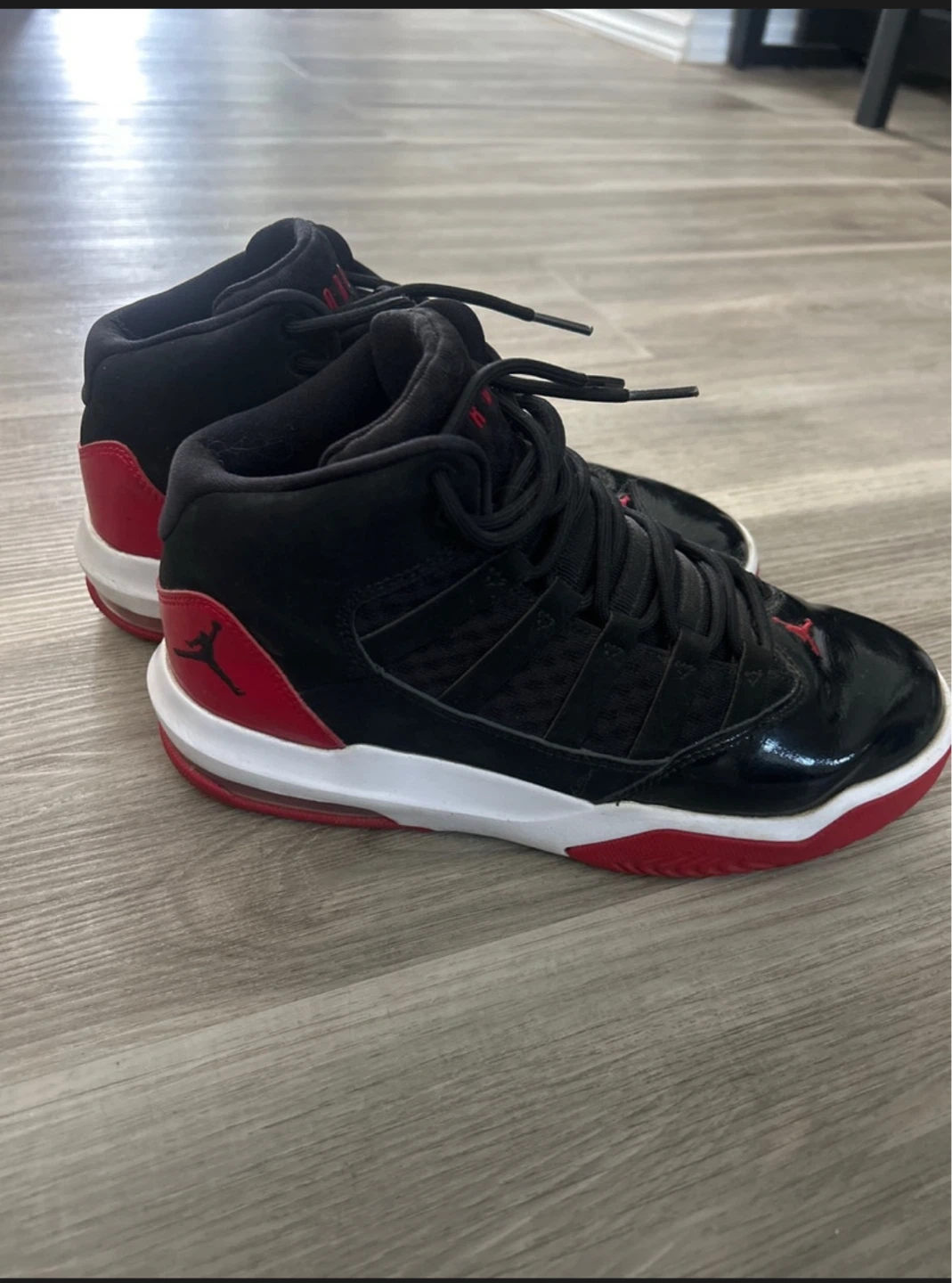Jordan Kids Shoes Size 5.5Y