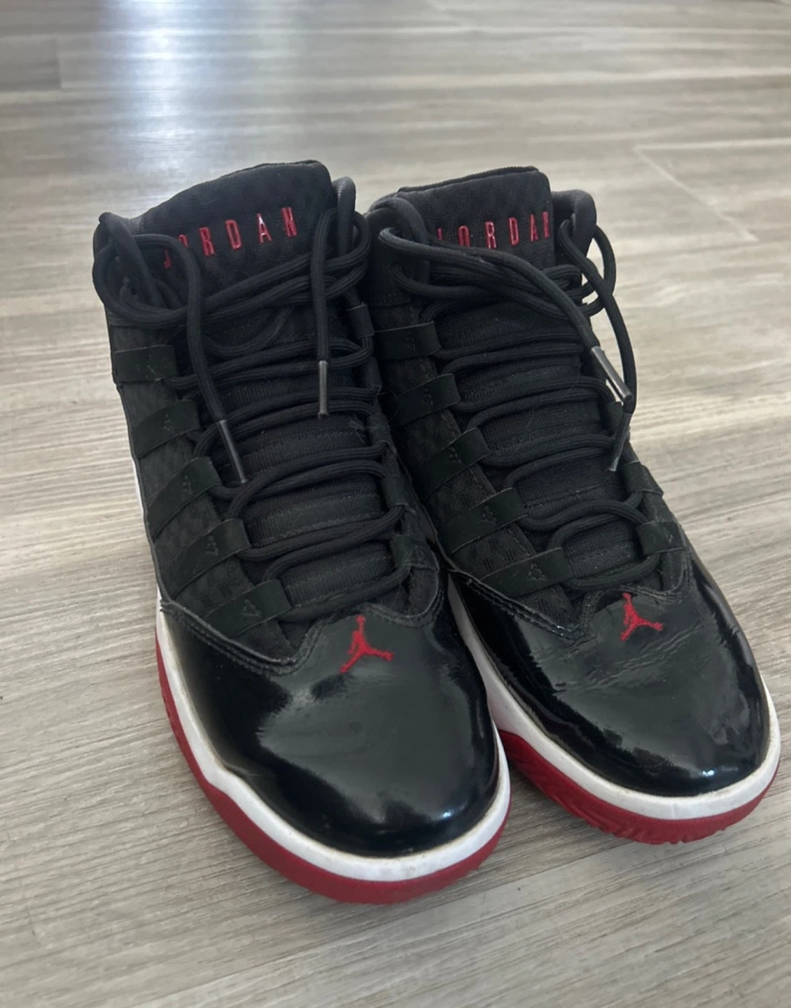 Jordan Kids Shoes Size 5.5Y - photo 2