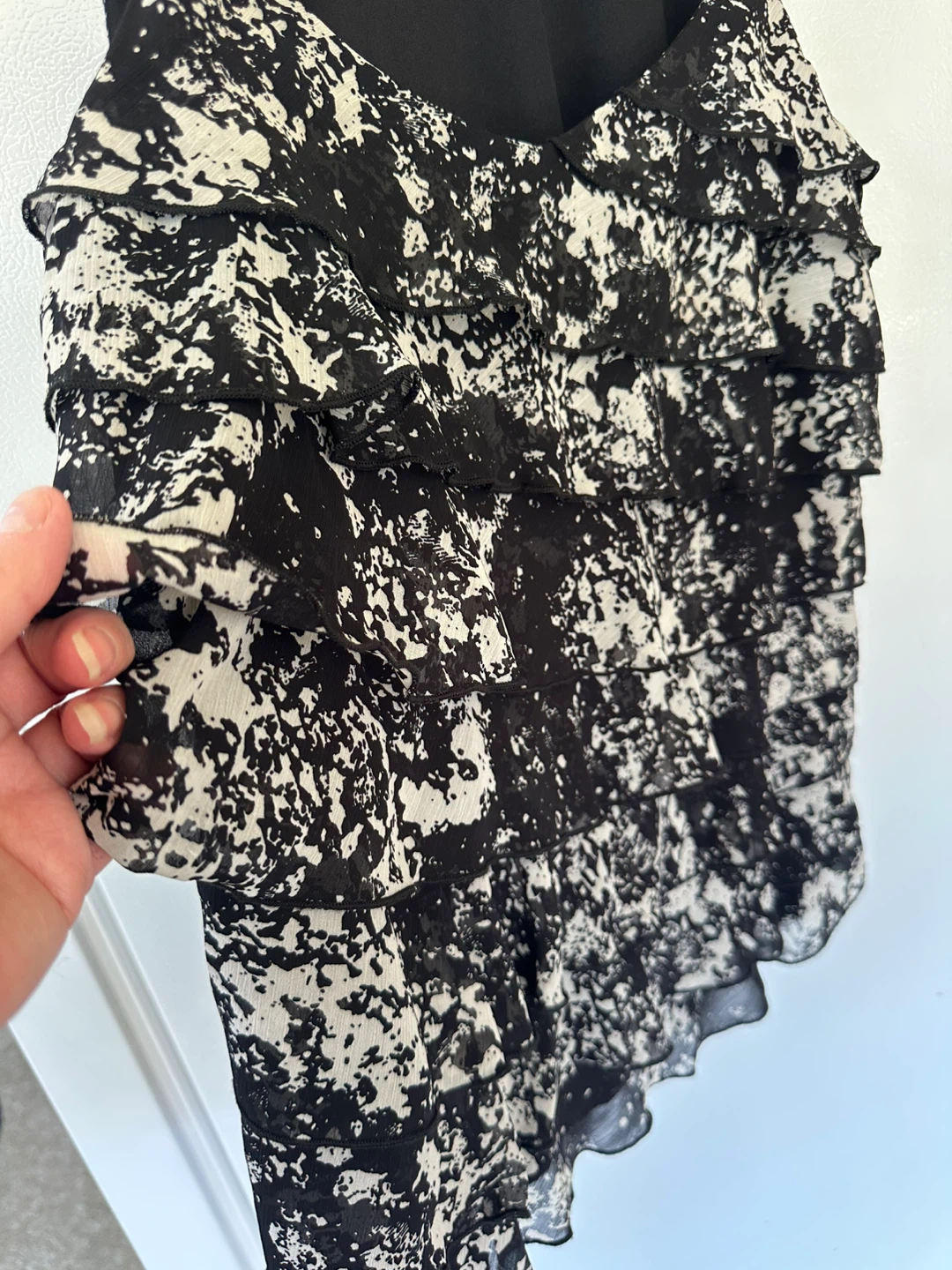 Black & White Ruffled Tank Top - photo 2