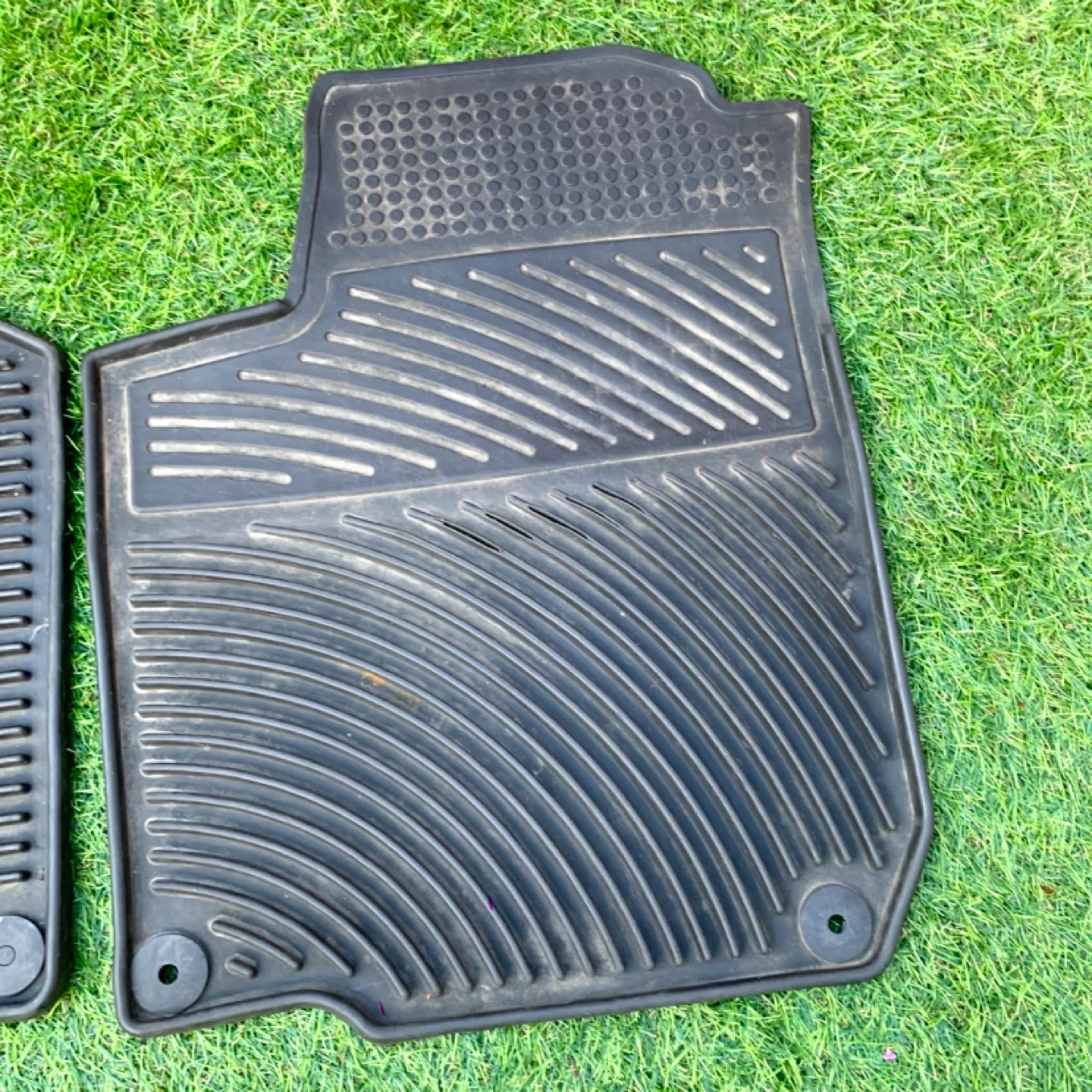 Car Floor Mats Rubber Mats Black Auto Interior Set 2 - photo 4
