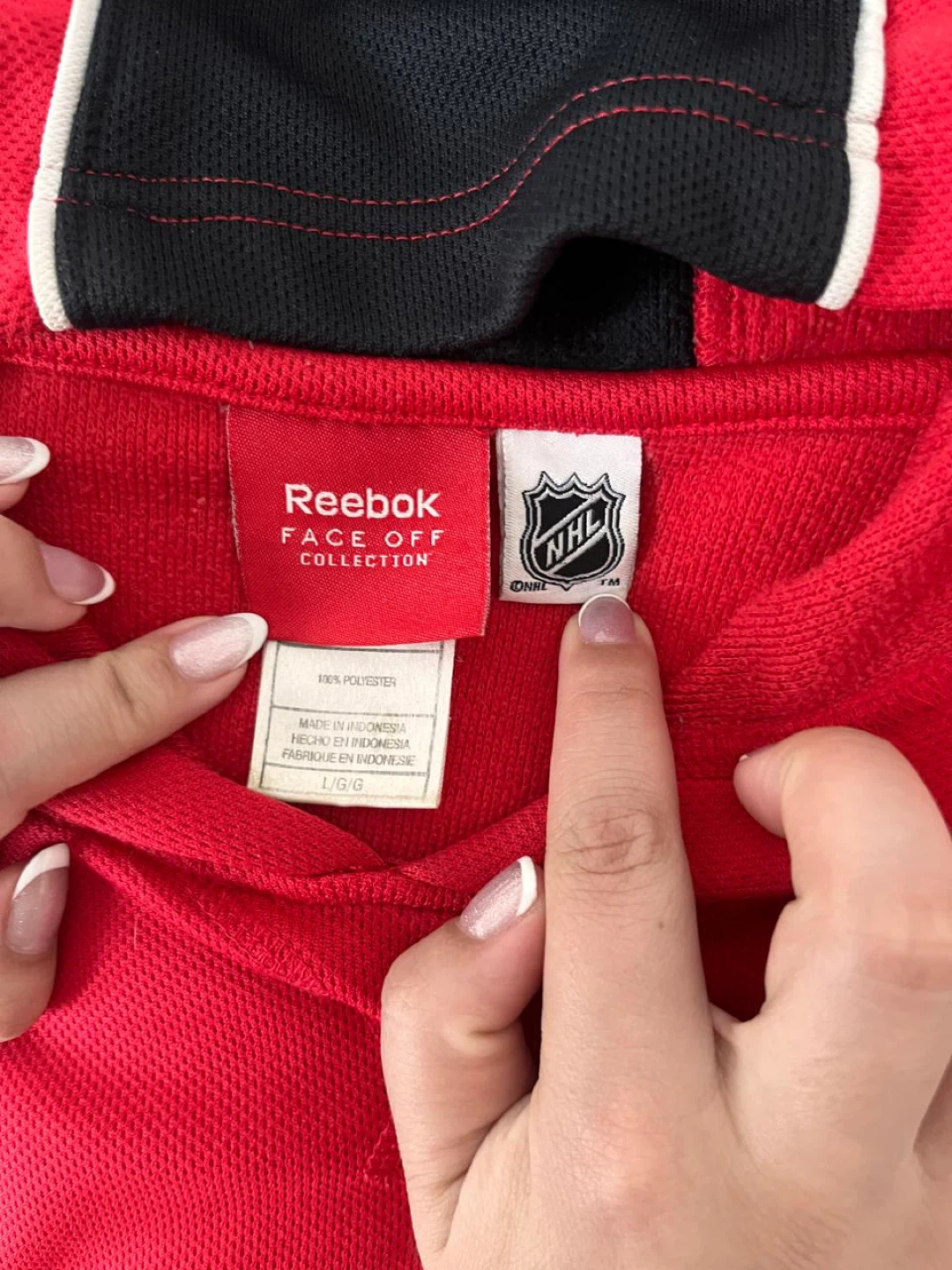 Reebok Chicago Blackhawks Hockey Hoodie Size L/G - photo 3