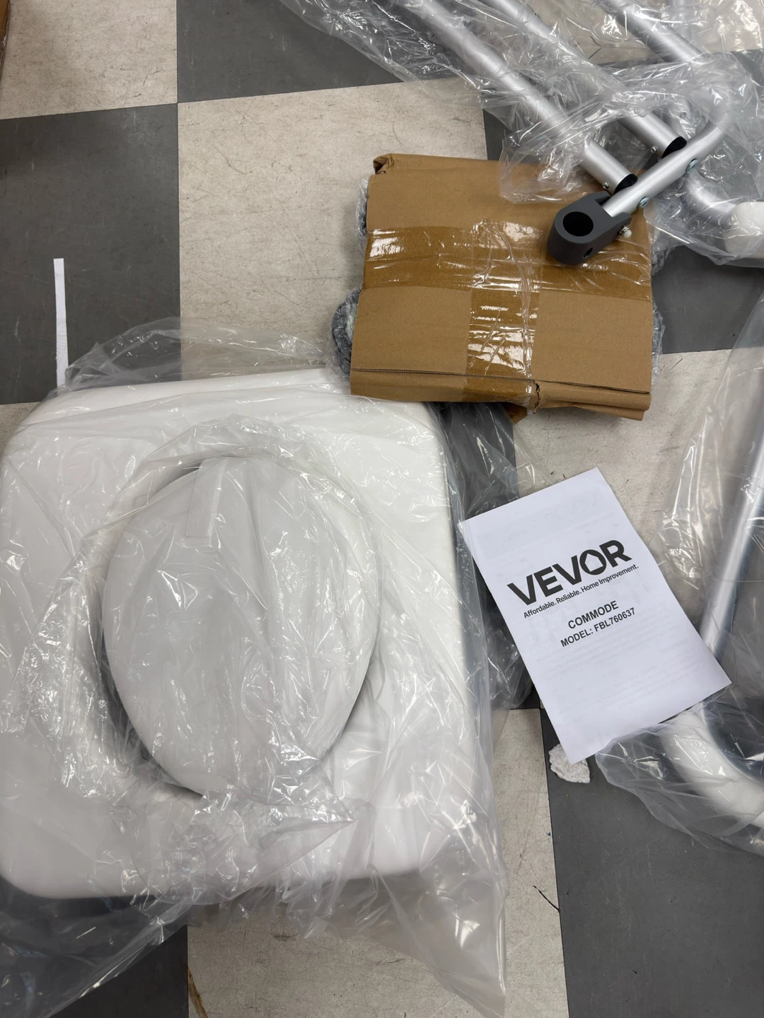 VEVOR Commode with Bucket
