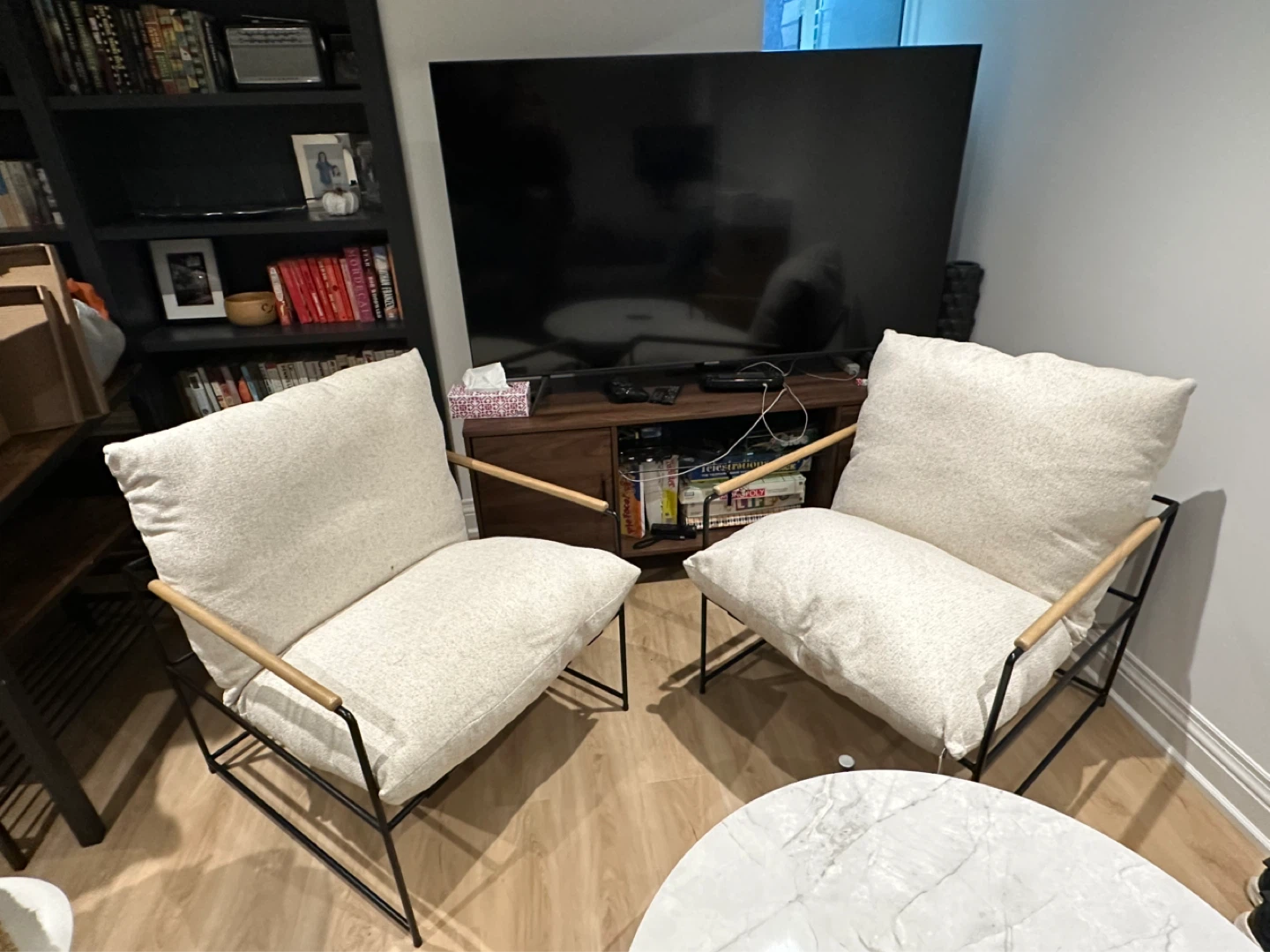 Set of 2 - Modern Accent Chair with Wood Arms