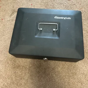 SentrySafe Cash Box