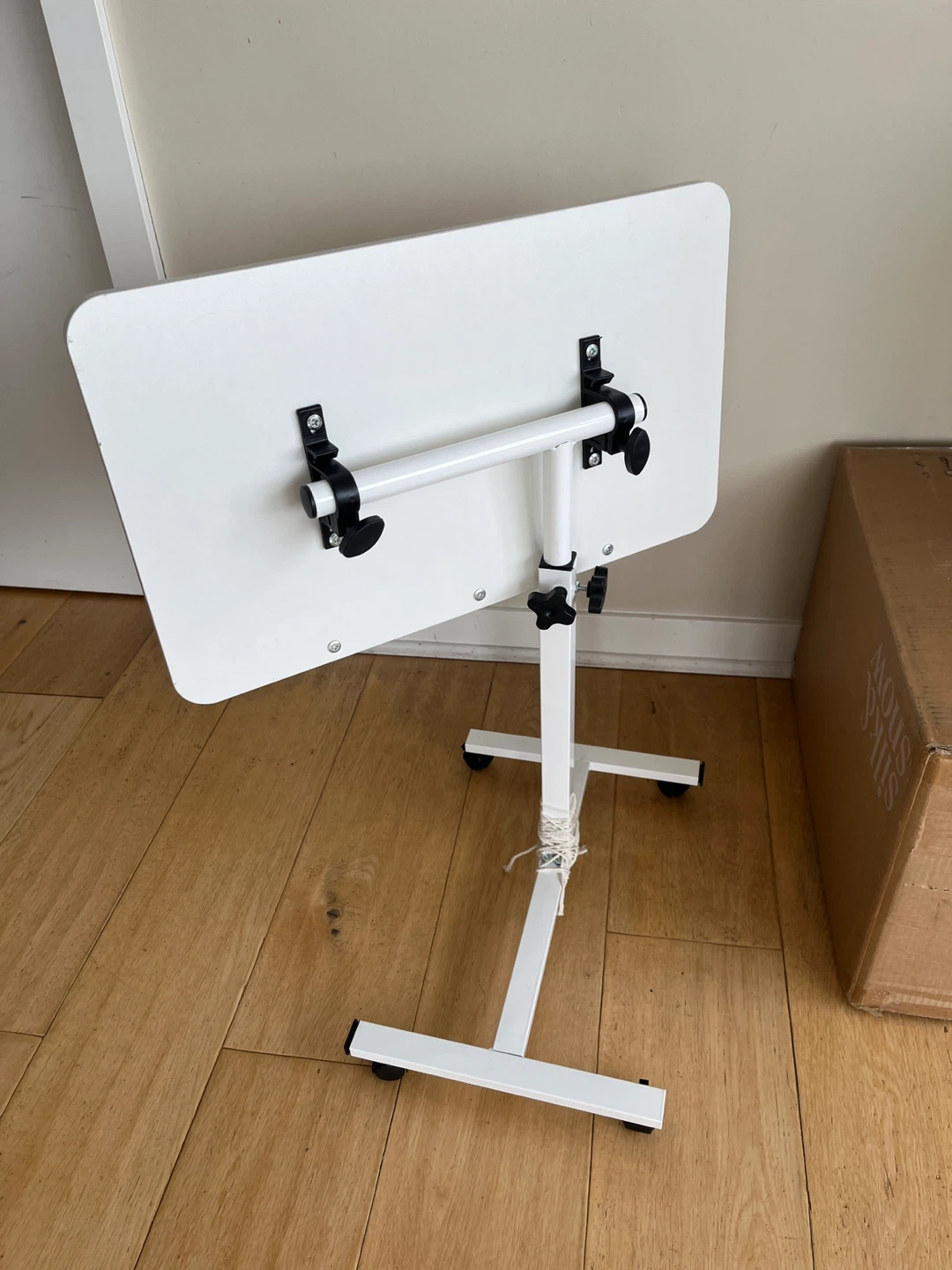 White Rolling Height Adjustable Laptop Table - photo 2