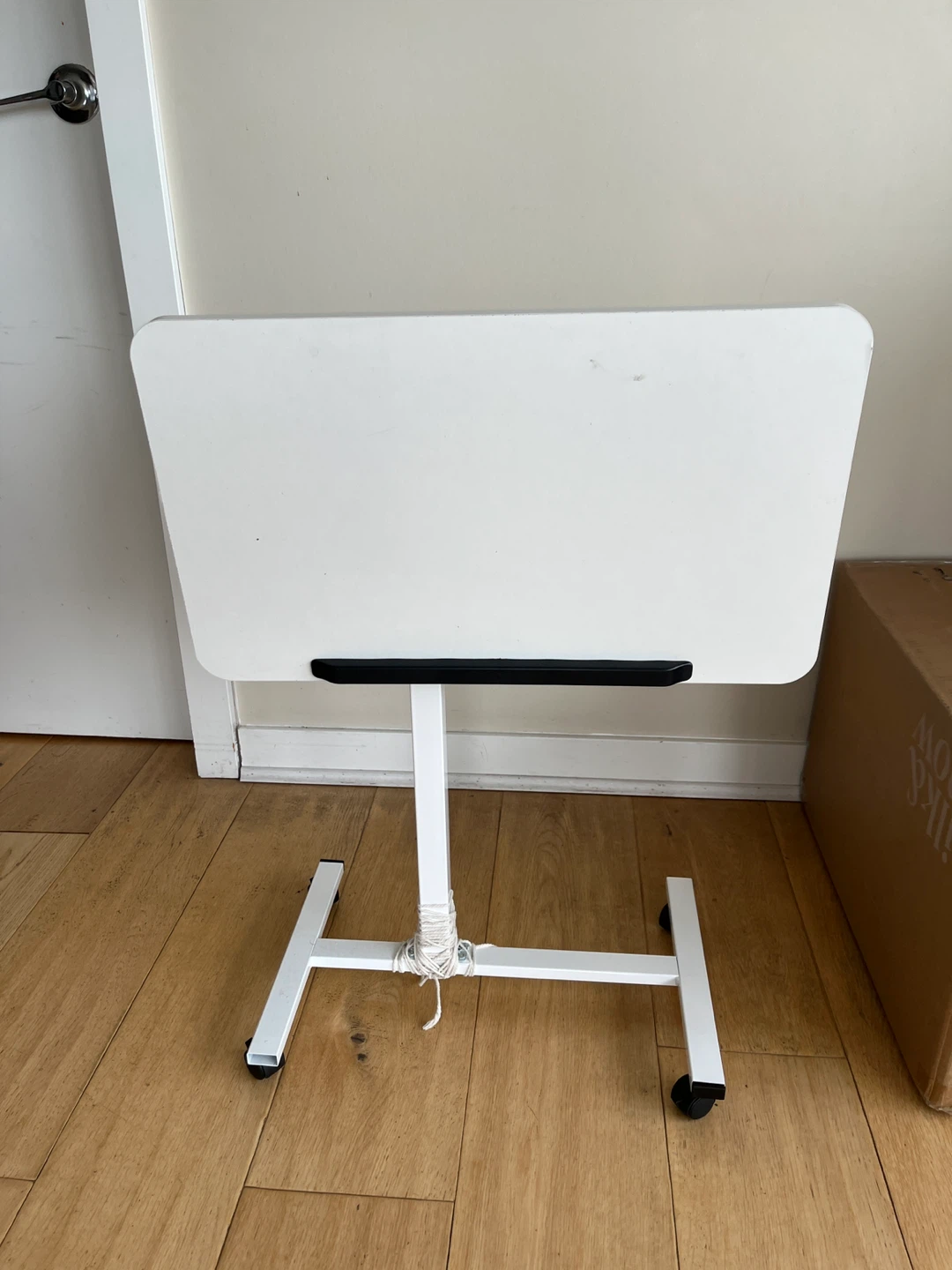 White Rolling Height Adjustable Laptop Table