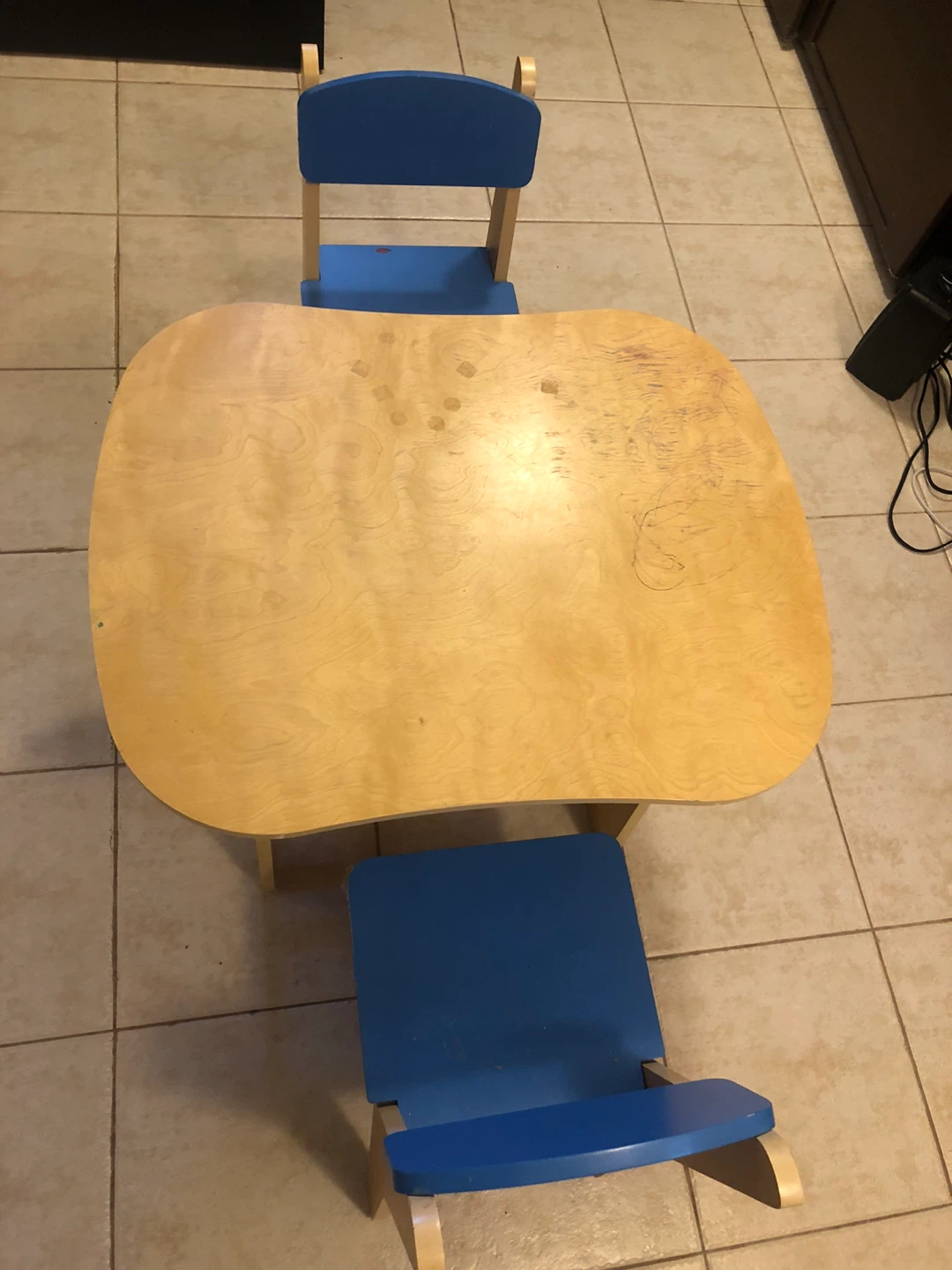 Kids Wooden Table and Chairs Set