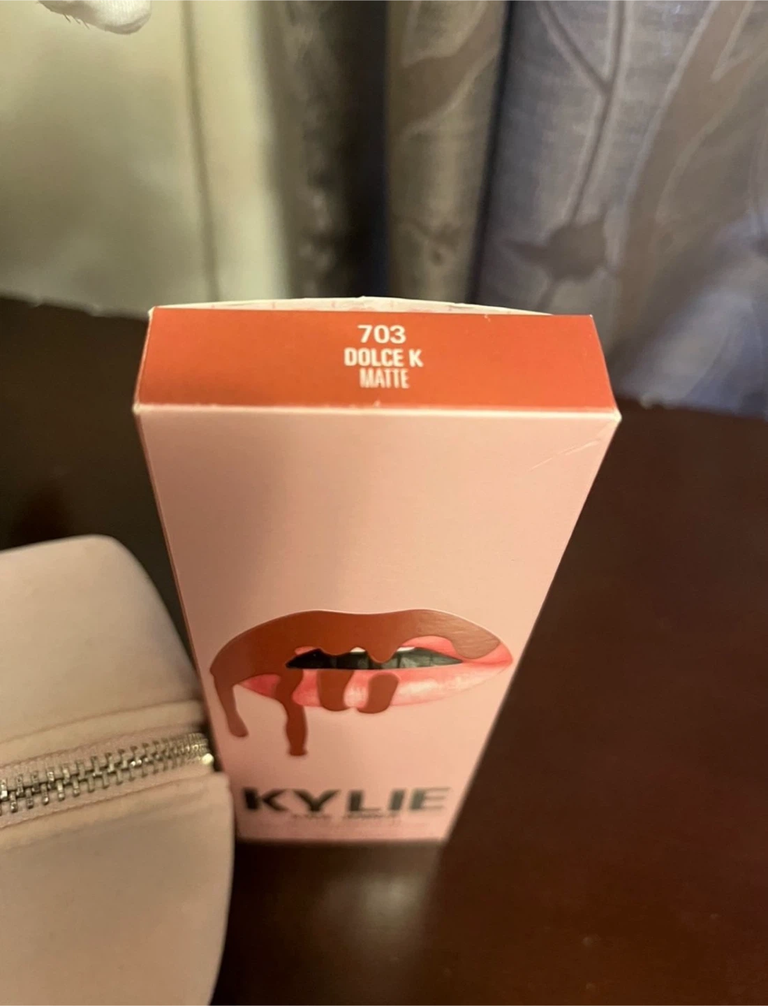 Lip Kit - photo 2