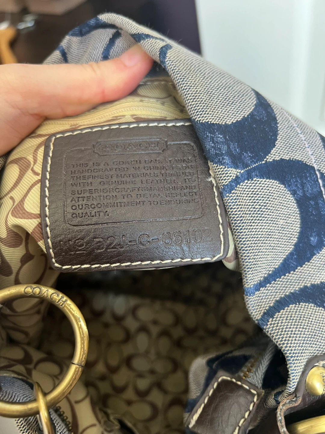 Coach Signature Monogram Shoulder Bag - photo 5