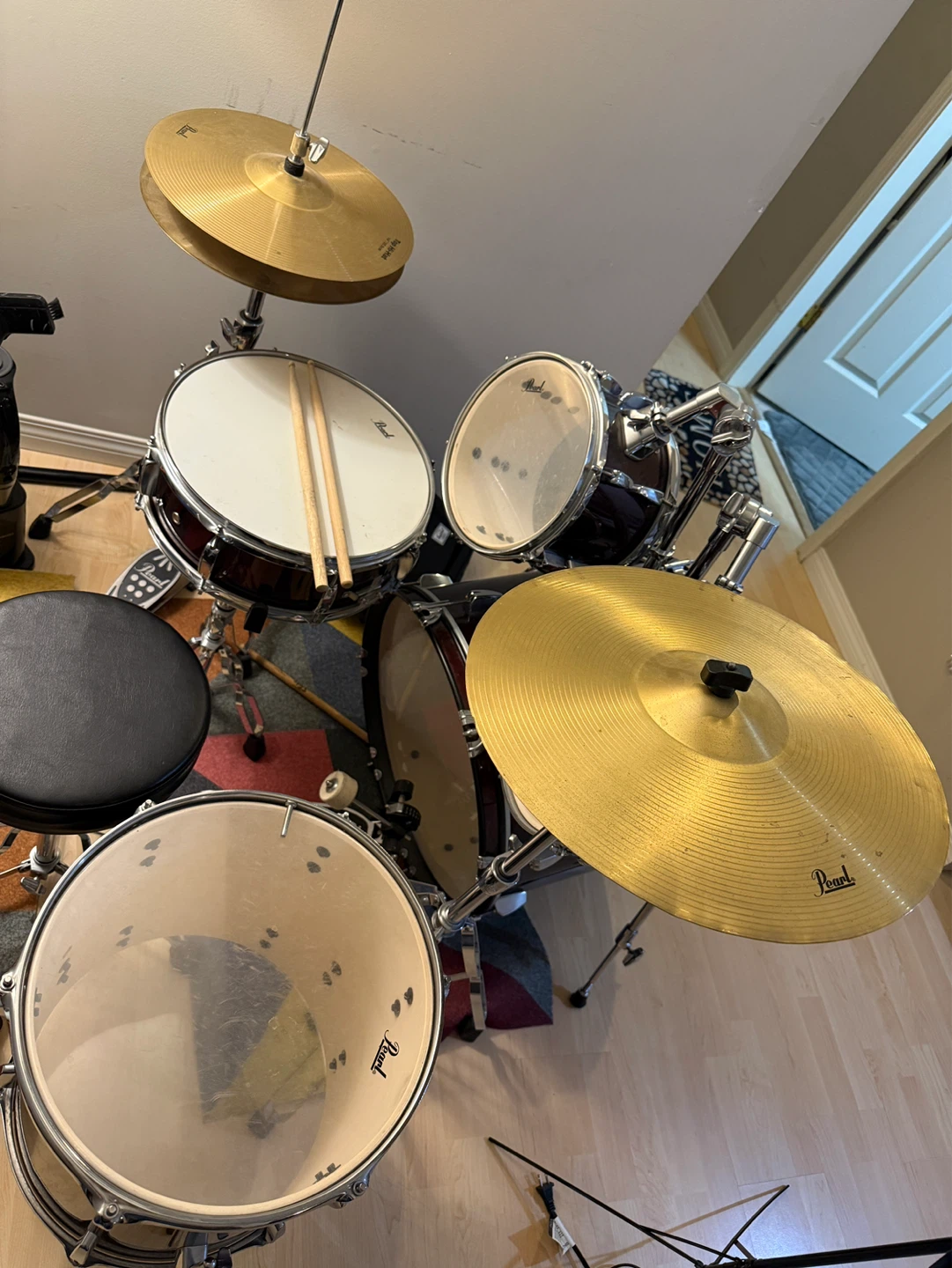 Pearl Drum Set - photo 2