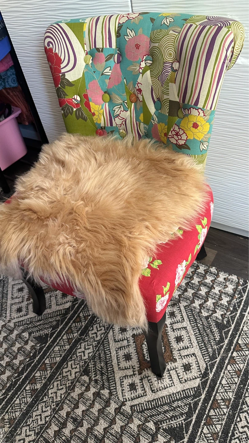 🌈 Eclectic Patchwork Accent Chair – Vibrant, Unique & Cozy - photo 2