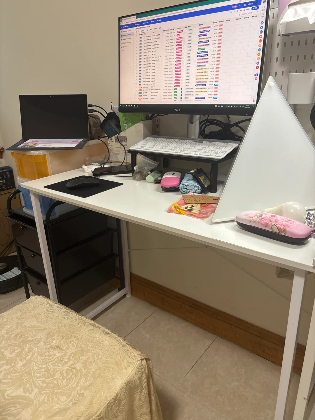 White Desk