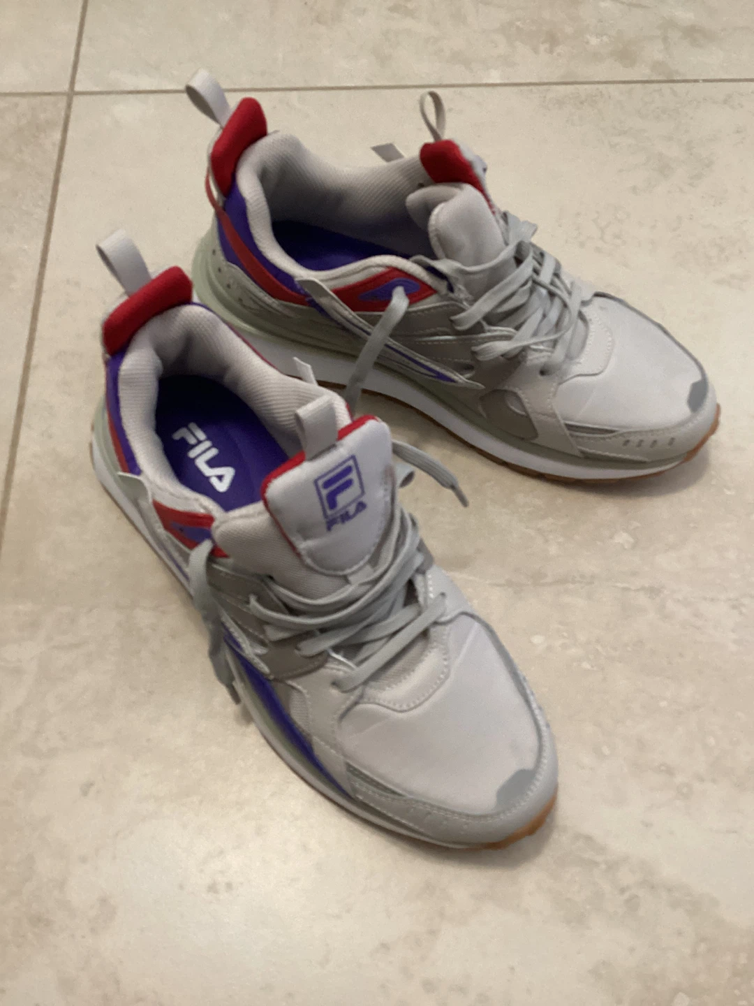 MENS FILA RUNNING SHOES