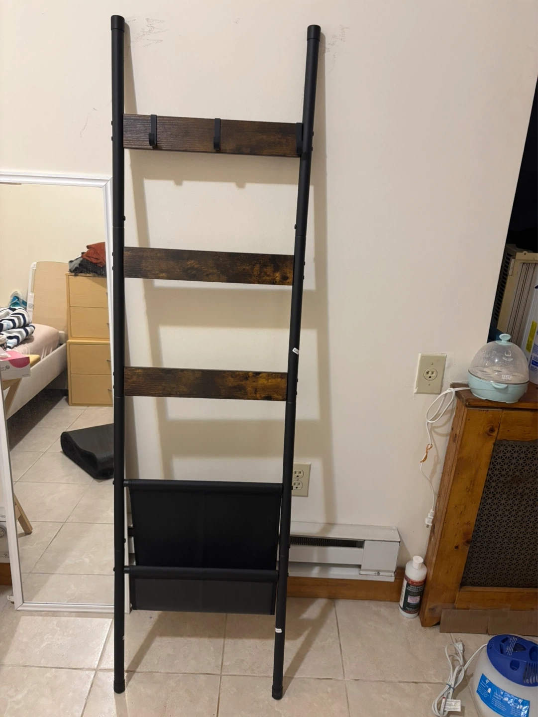 Ladder Shelf with Wood Shelves and Black Fabric Pockets