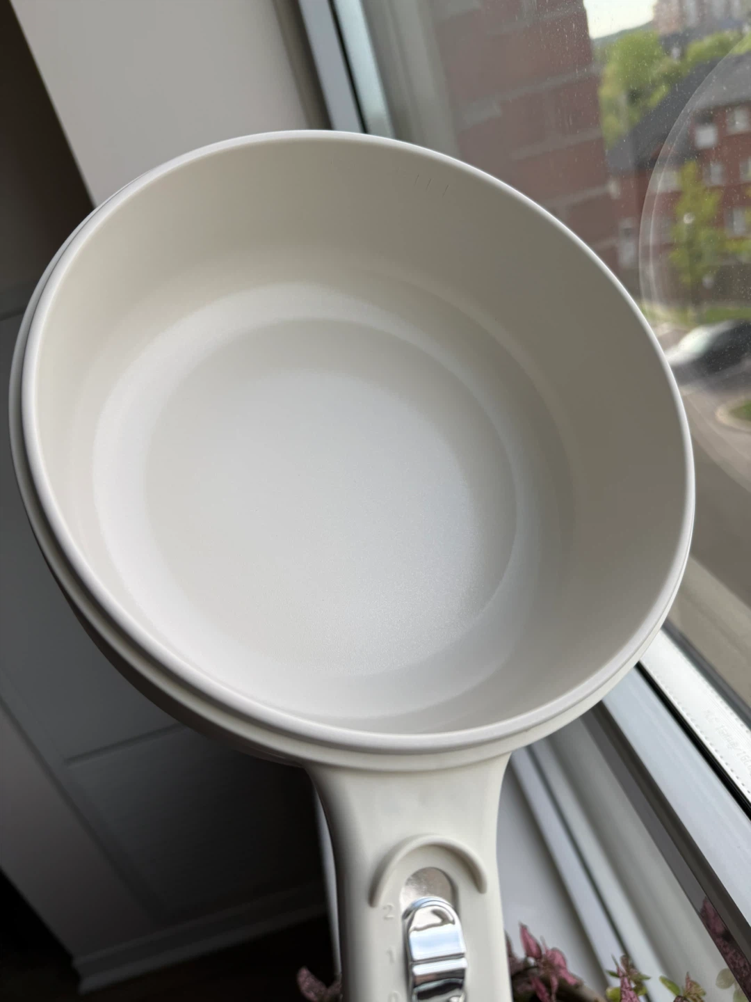 CERAMAX Electric Cooker 1.6 Quart Cream - photo 4