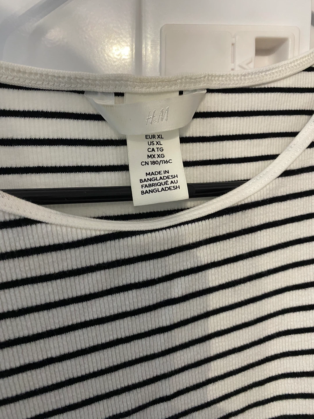 H&M Striped T-Shirt - Size XL - photo 2