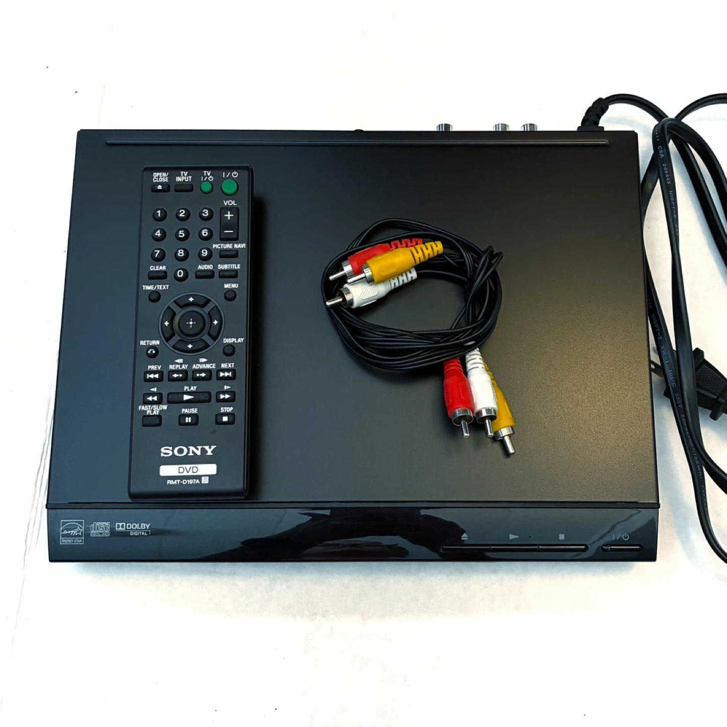 Sony DVP-SR210P CD DVD Player Black with Remote and RCA Cables - photo 2