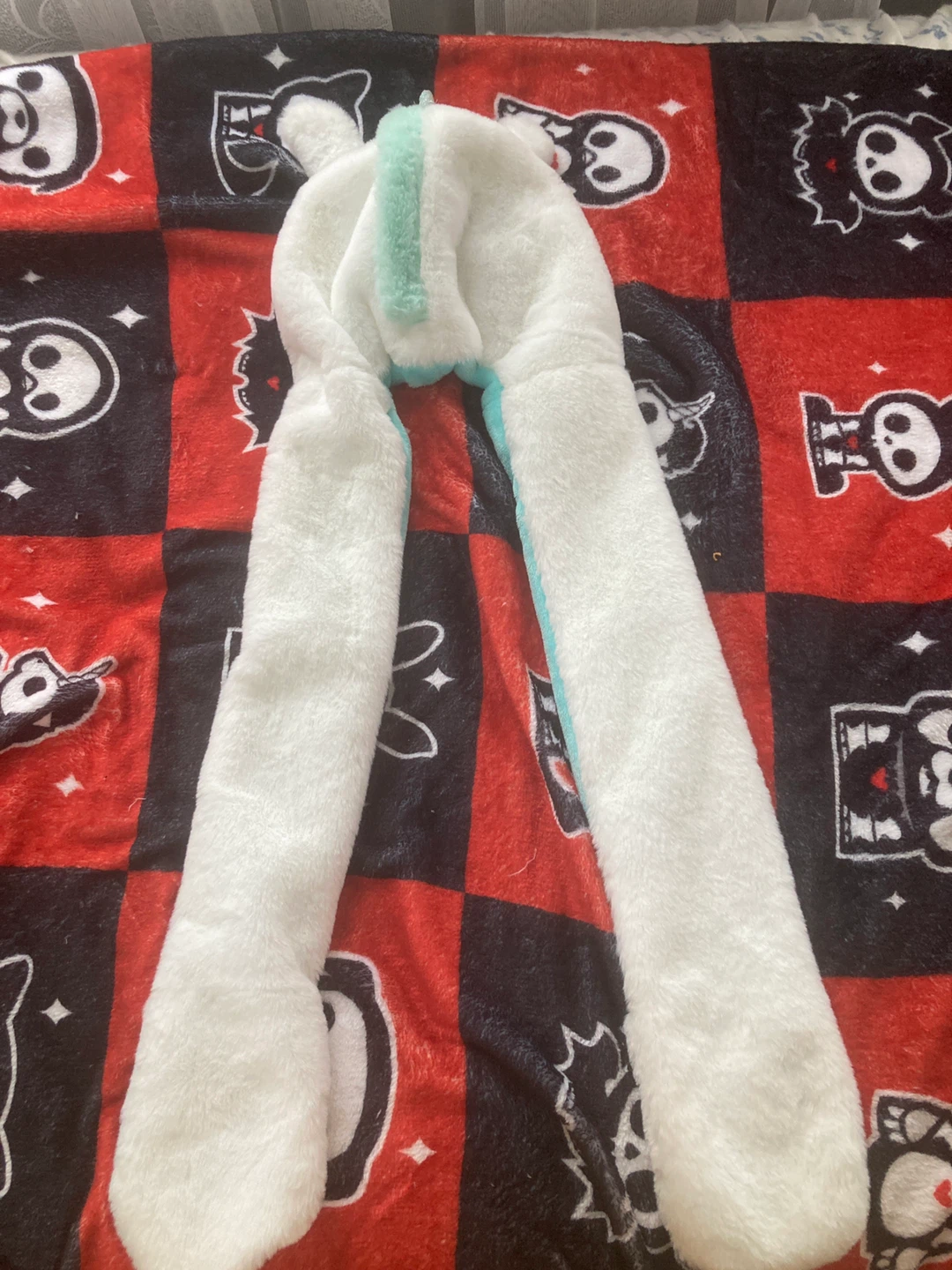 Unicorn Hood Scarf with Mittens - photo 2