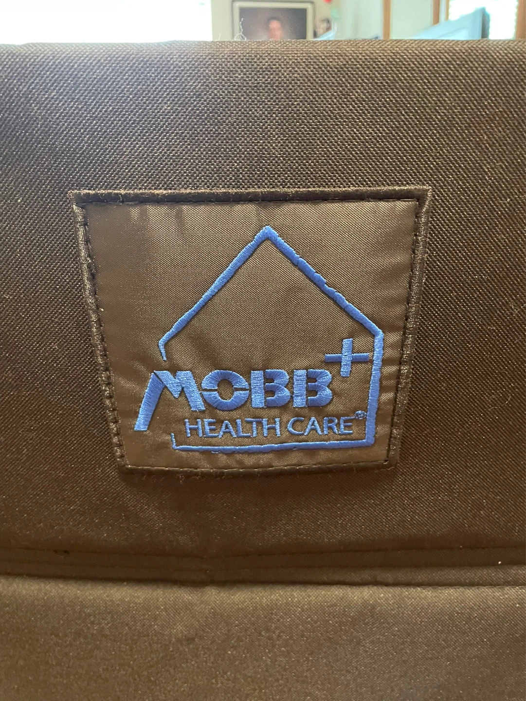 Mobb Health Care Transport Chair - New Condition - photo 4