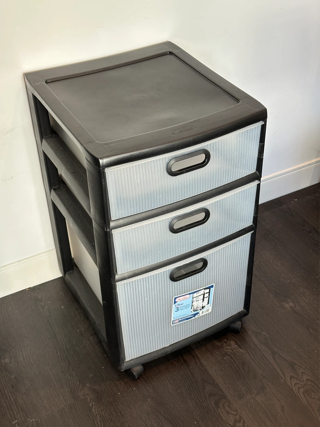 Sterilite 3-Drawer Unit
