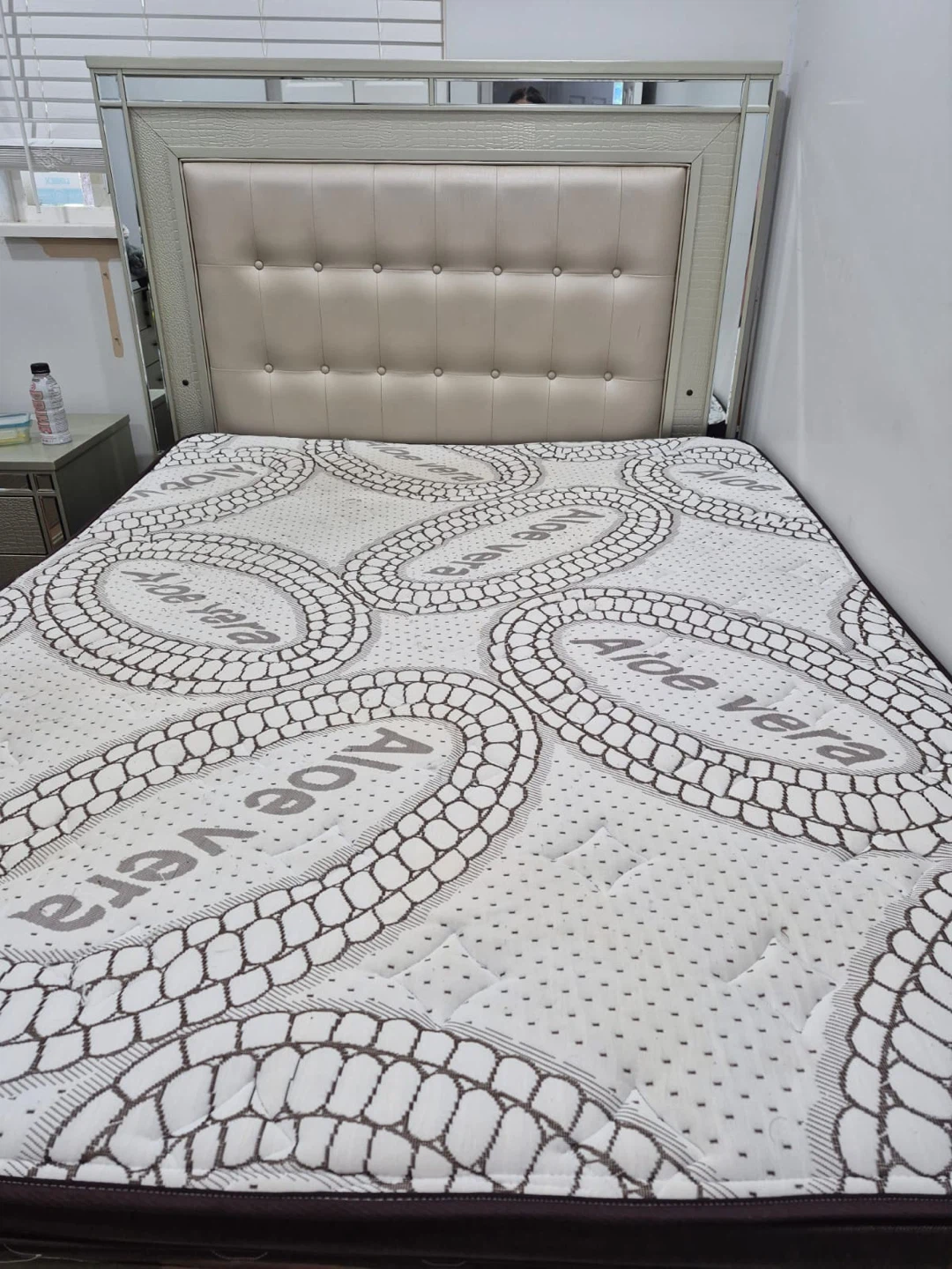 Queen Size Mattress with Aloe Vera Infusion