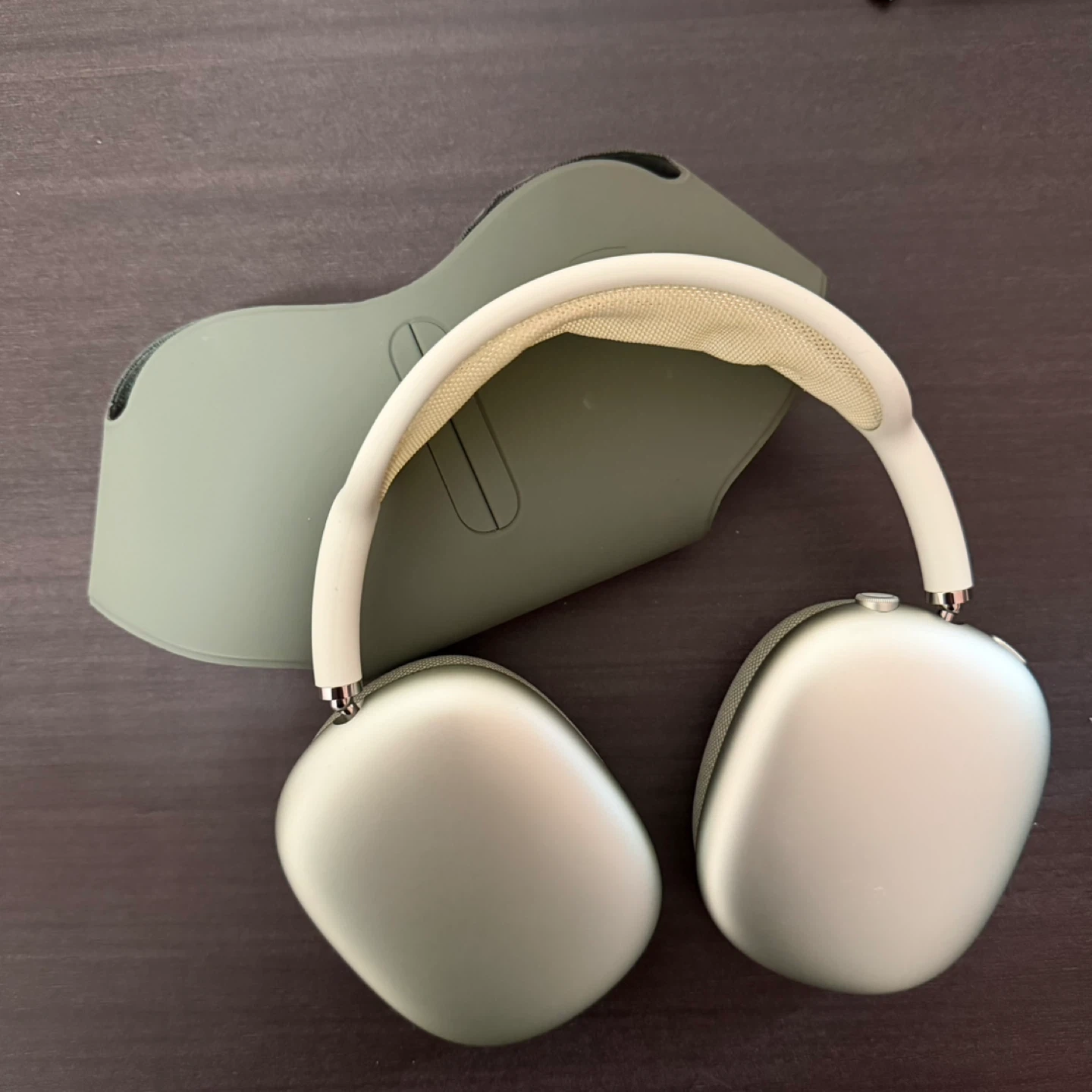 APPLE AIRPODS MAX (GREEN)
