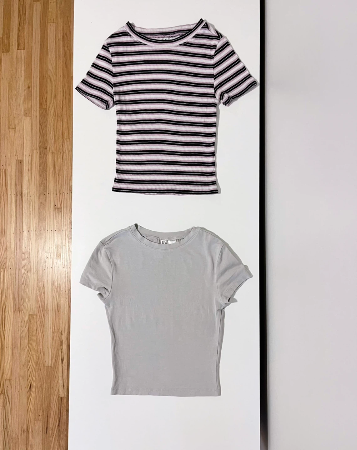 H&M T-Shirts (2-Pack) - Size XS