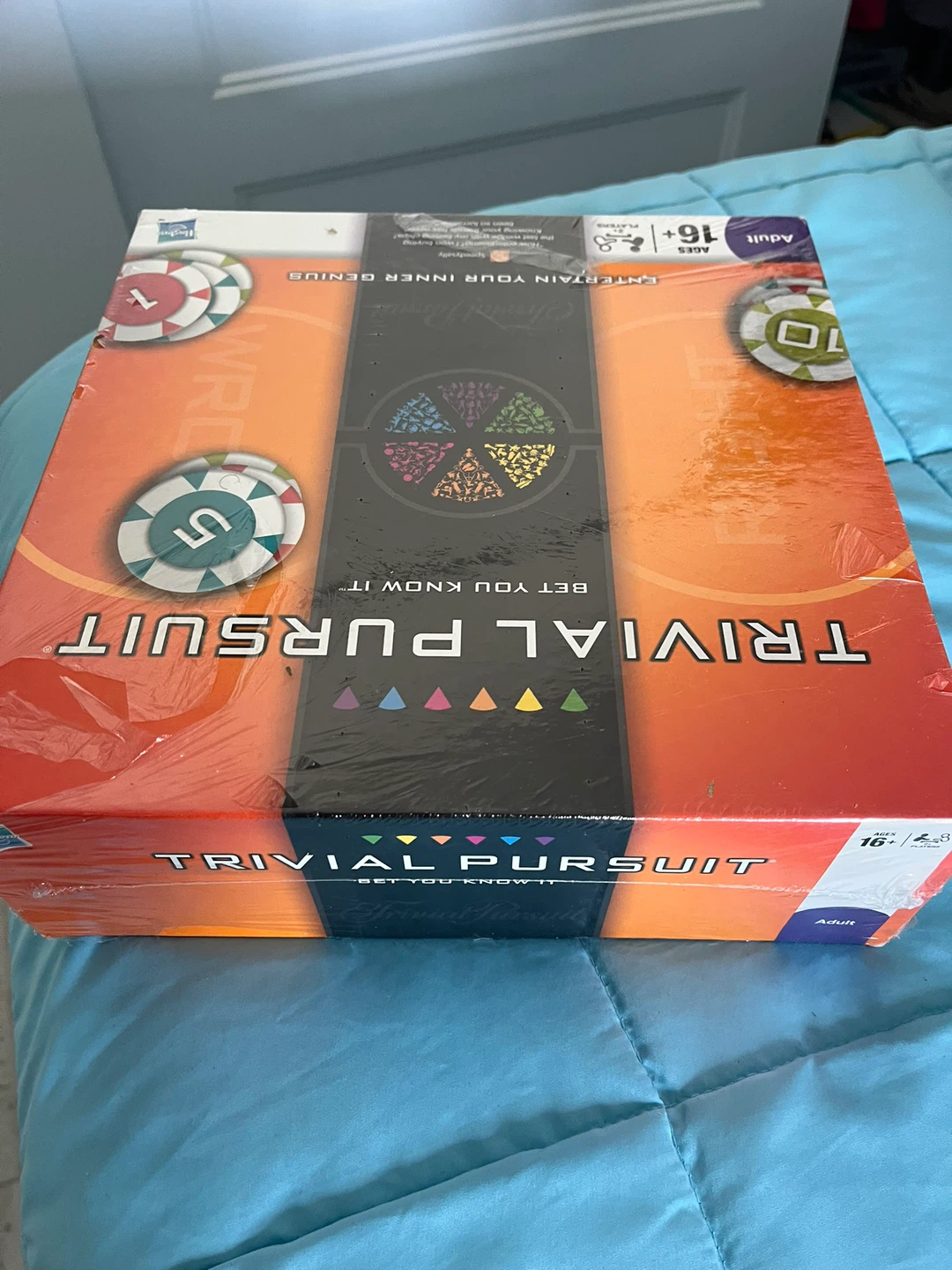 Trivial Pursuit Board Game NEW - photo 4