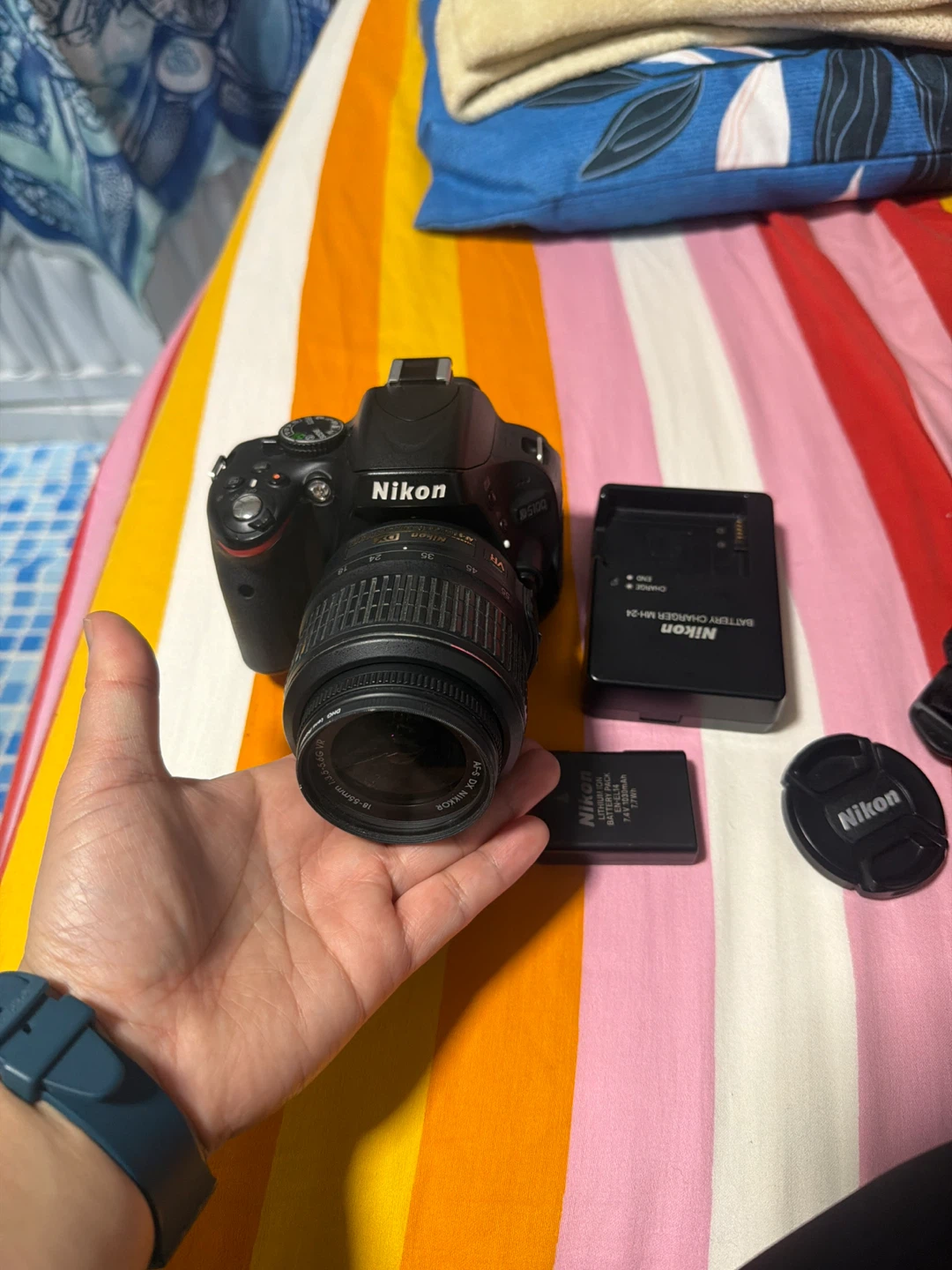 Nikon D5100 DSLR Camera with 18-55mm VR Lens - photo 5