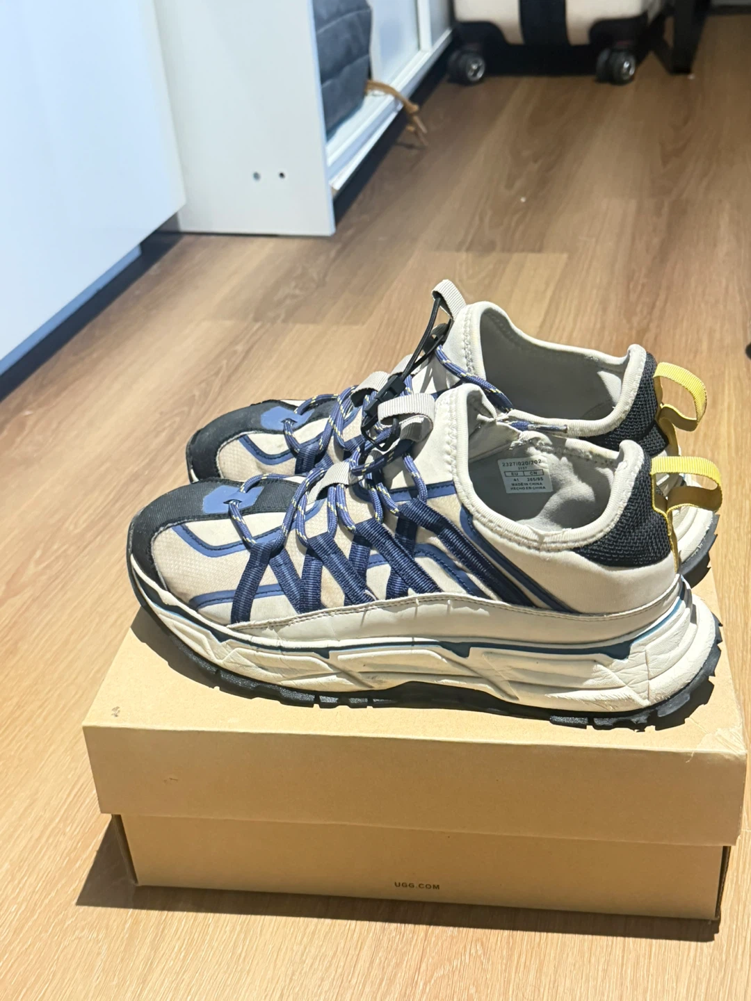 Zara  Sneakers - Beige/Blue