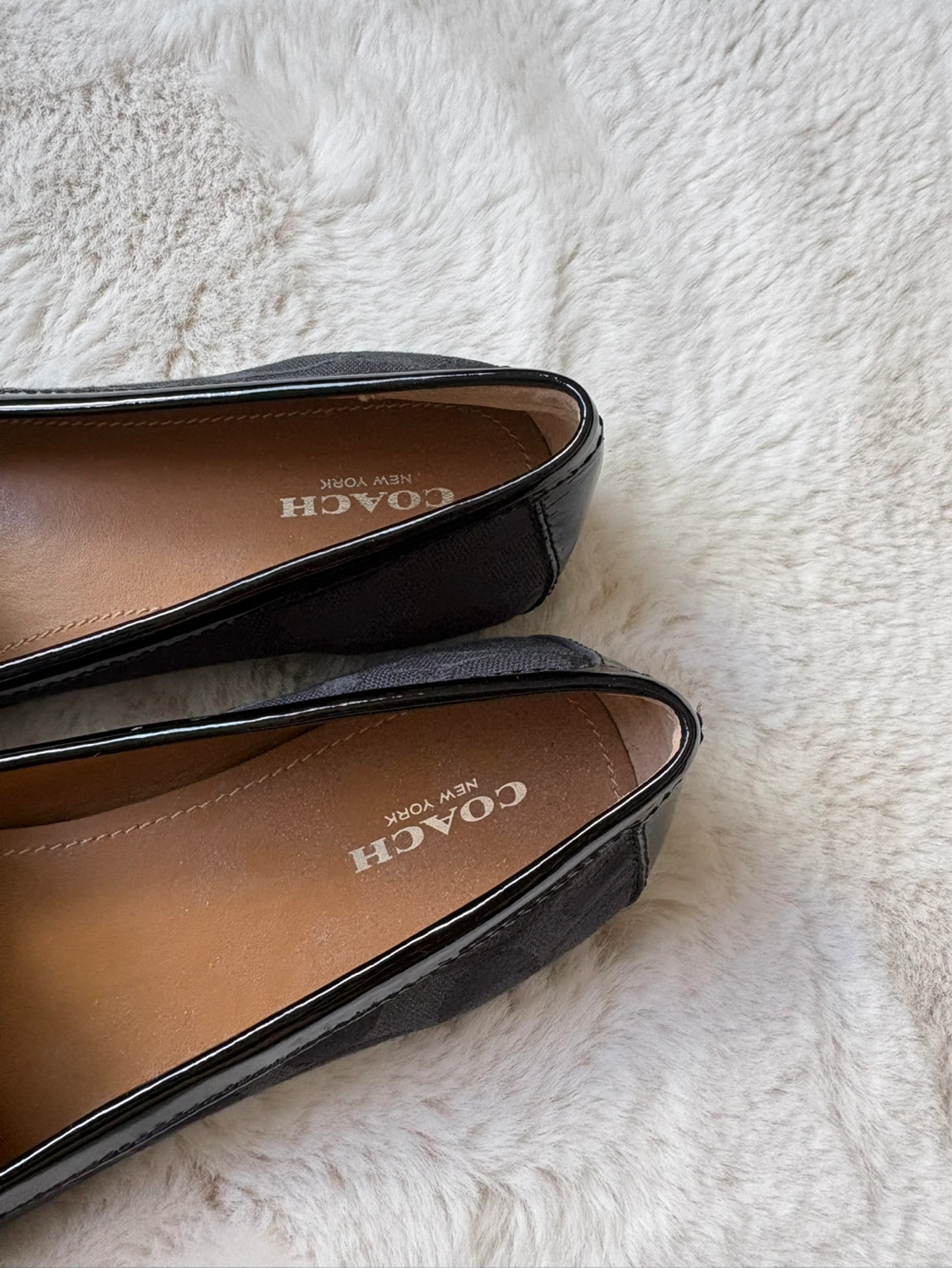 Womans Coach Black Monogram Loafers - photo 3