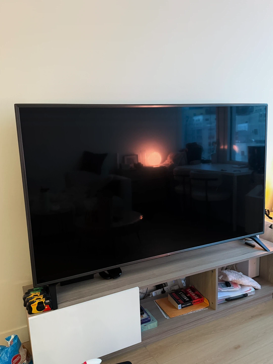 LG 75 inch 4K UHD Smart TV