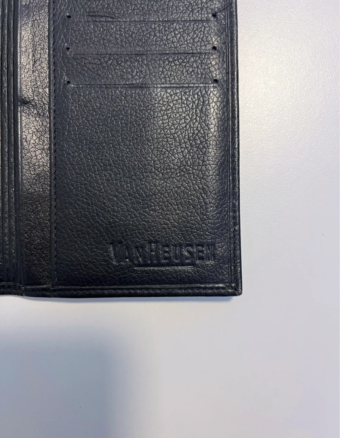 Van Heusen Black Leather Bifold Wallet - photo 3