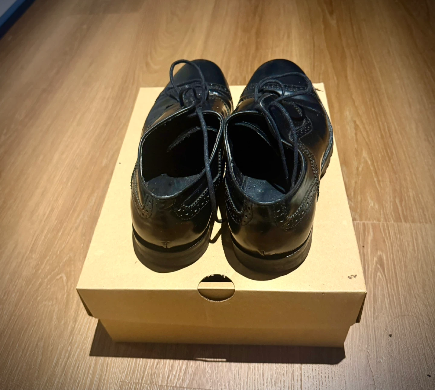 Black Cap Toe Wingtip Oxfords - Size 9 men - photo 3