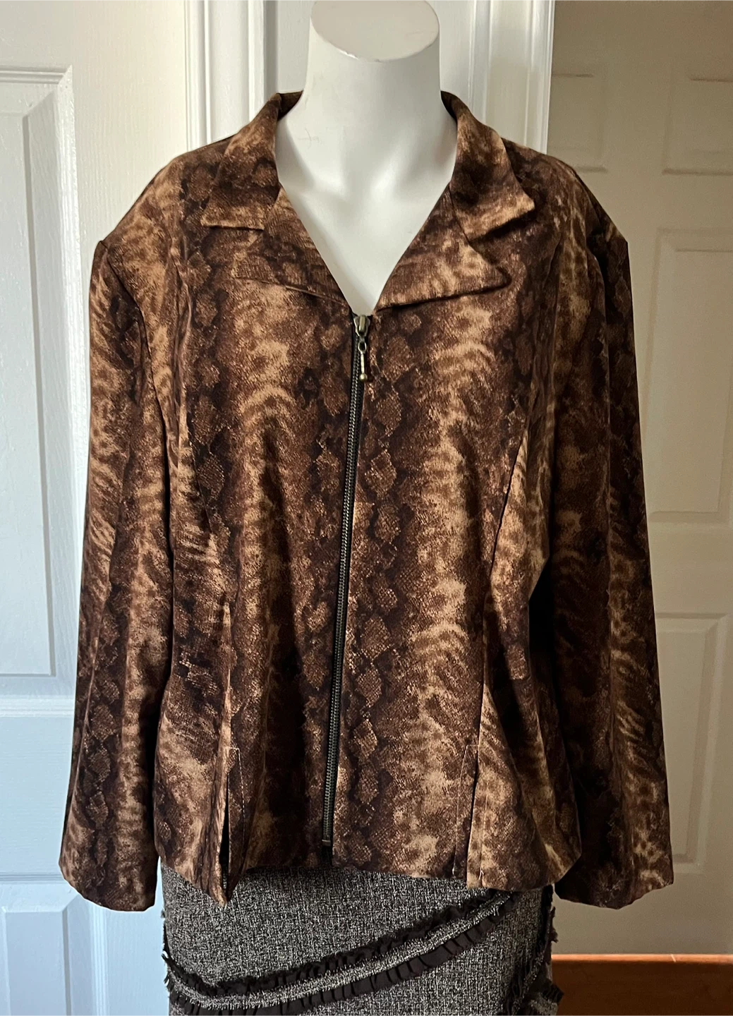 Daniel Laurent Women's Brown Snake Print Zip-Up Jacket - photo 2