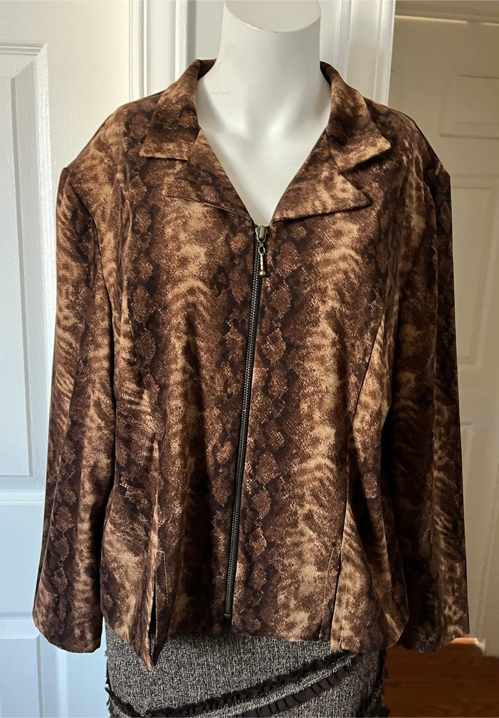 Daniel Laurent Women's Brown Snake Print Zip-Up Jacket - photo 3