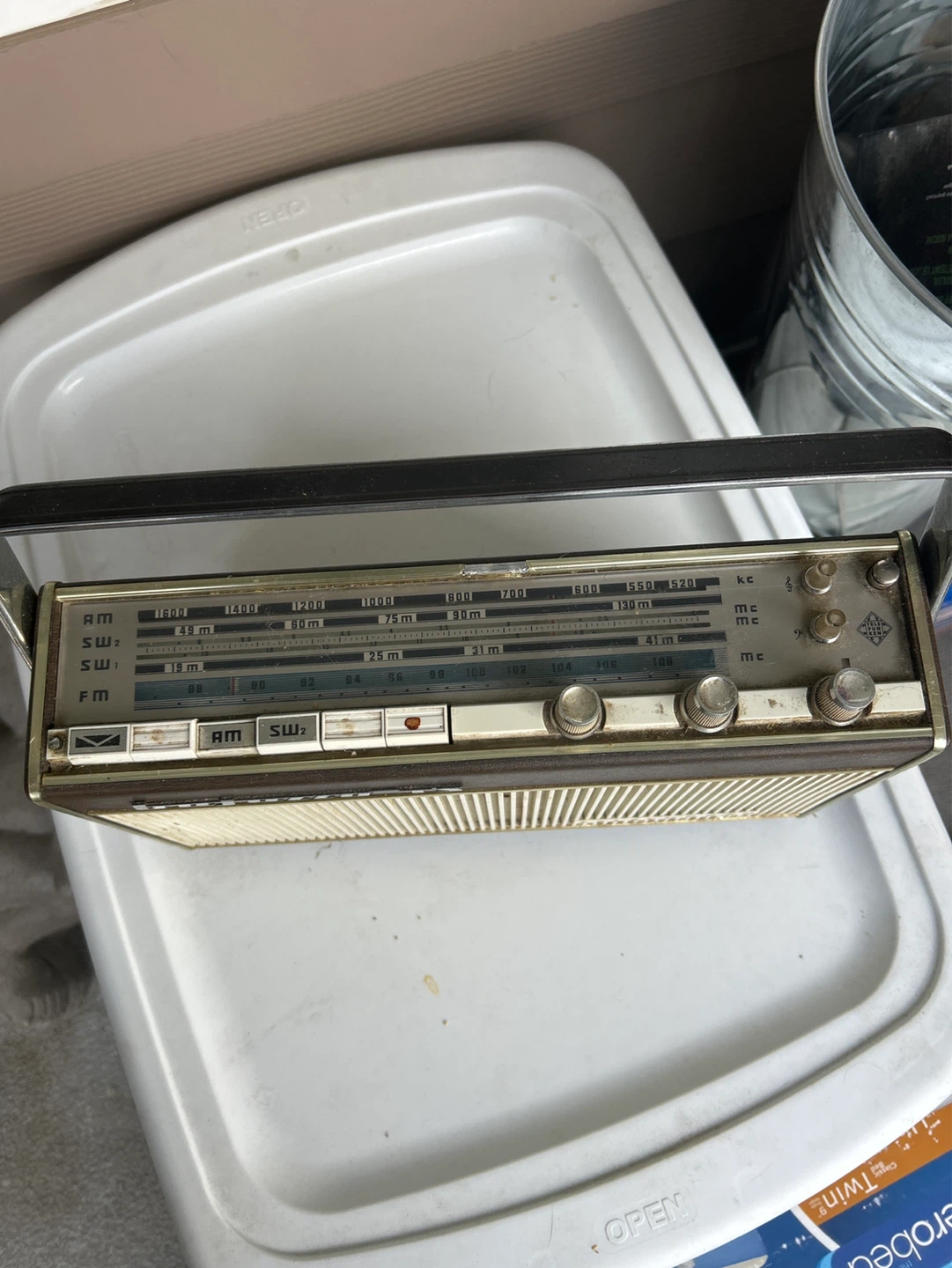 Telefunken Portable AM/SW Radio - photo 2