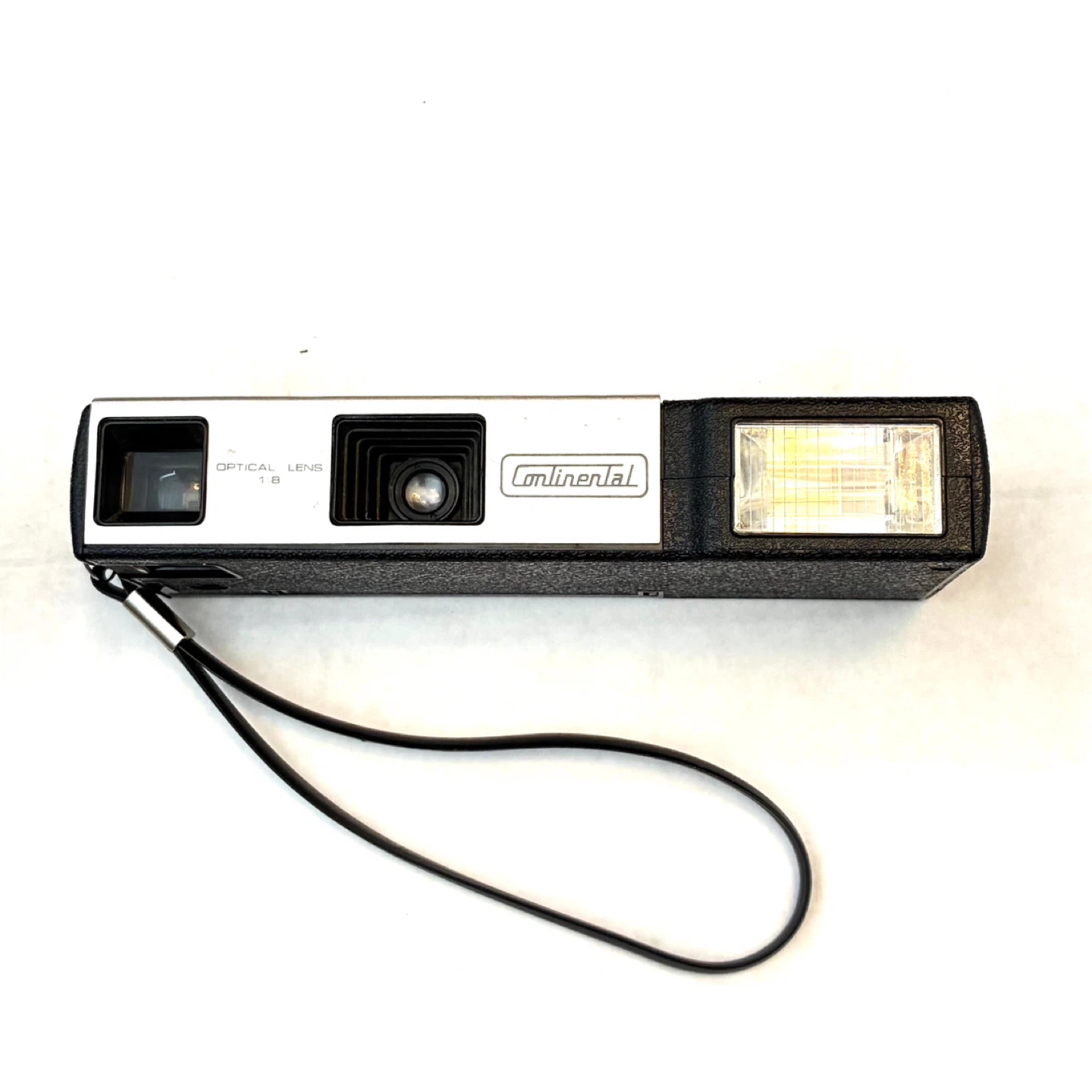 Continental Electroflash 555 Vintage Pocket 110 Film Camera - photo 2