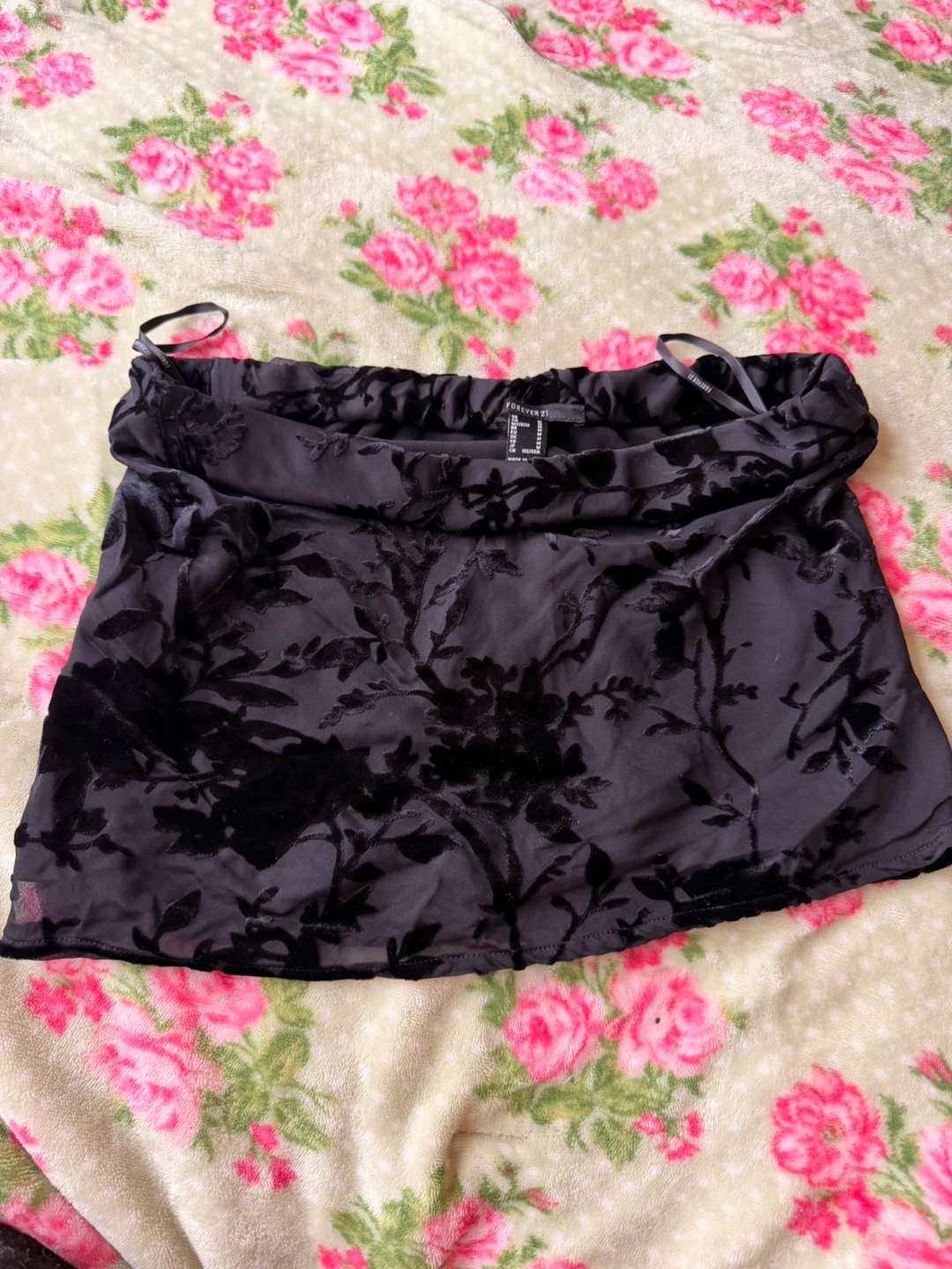 2 Forever 21 shirts one Black Floral Burnout Sheer  Skirt - photo 2